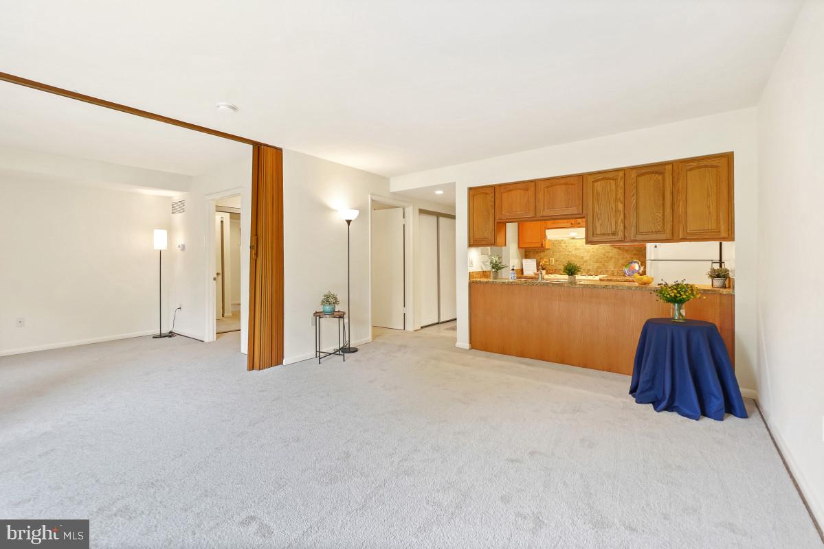 MONTGOMERY MUTUAL COOP - Residential