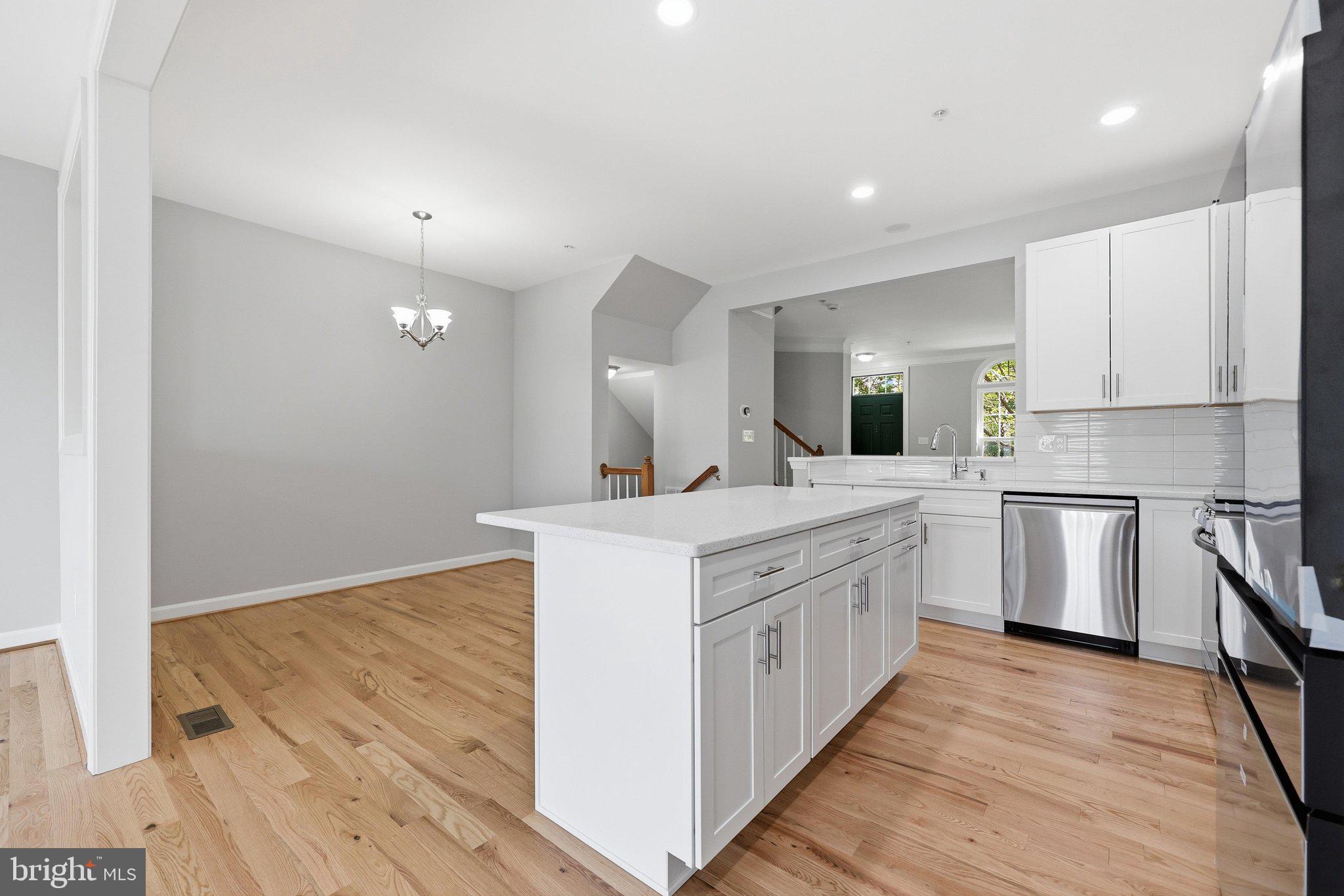 ARORA HILLS - Residential