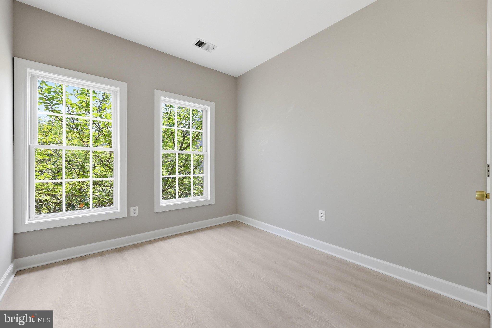 ARORA HILLS - Residential