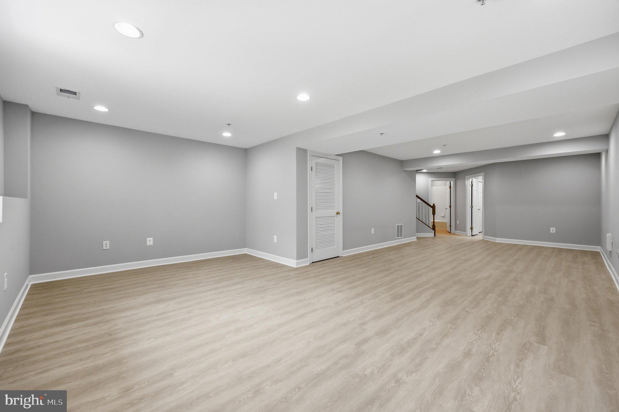 ARORA HILLS - Residential