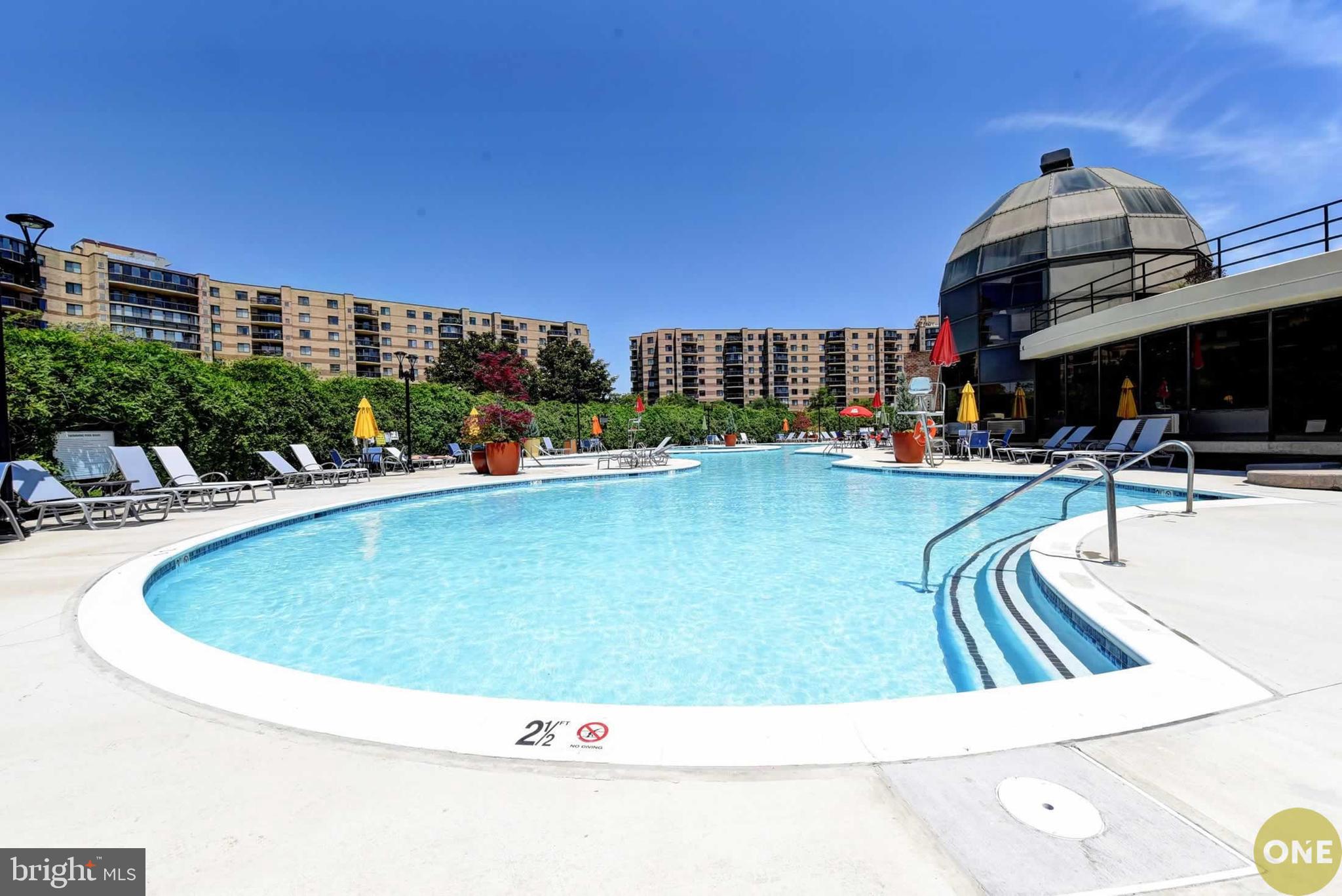 ROTONDA - Residential
