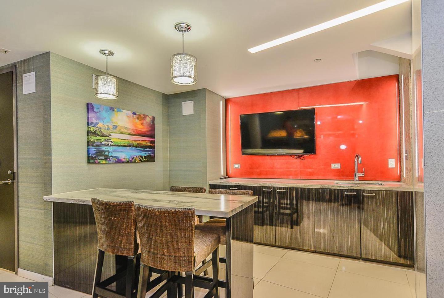 ROTONDA - Residential