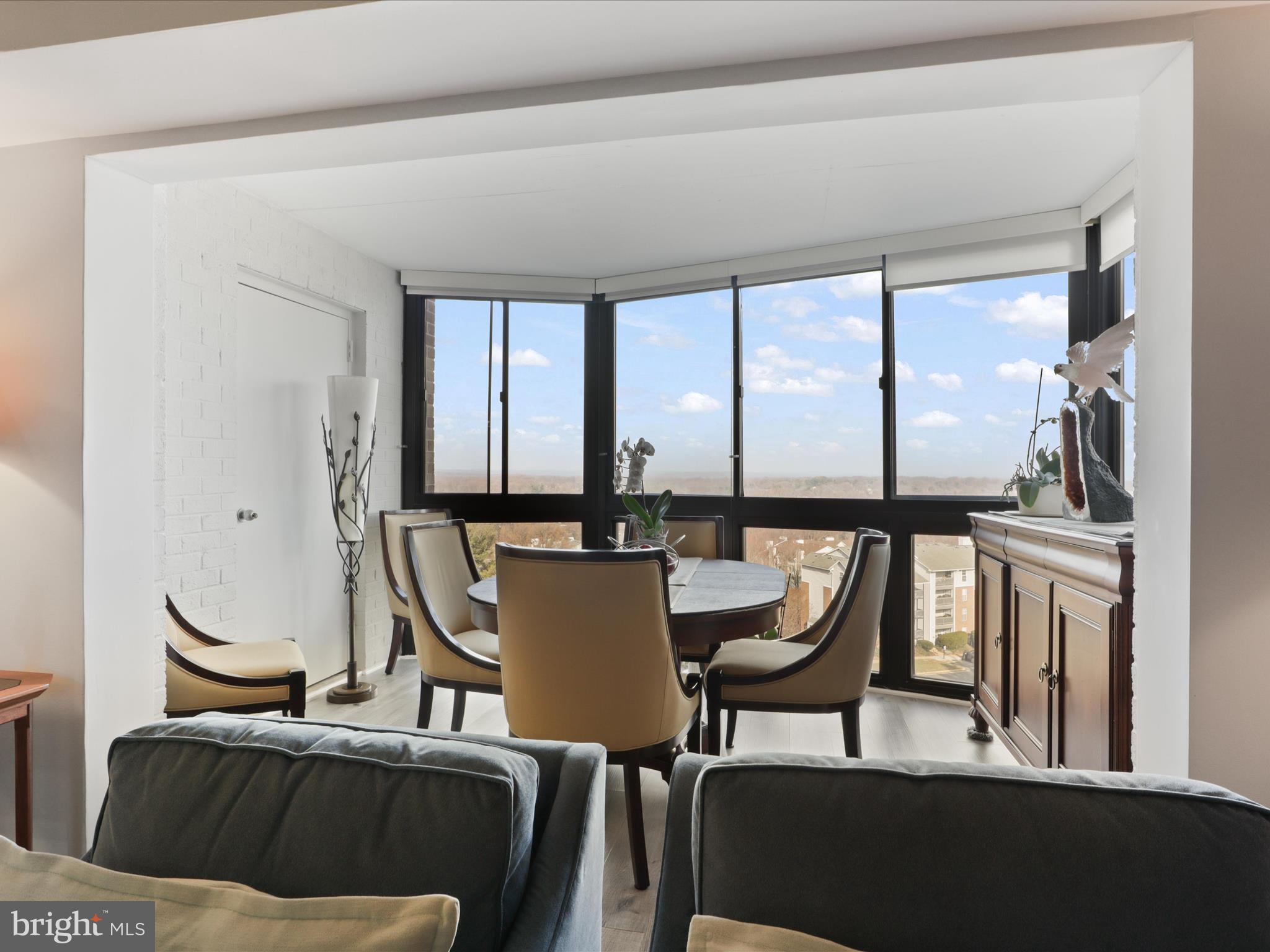 ROTONDA - Residential