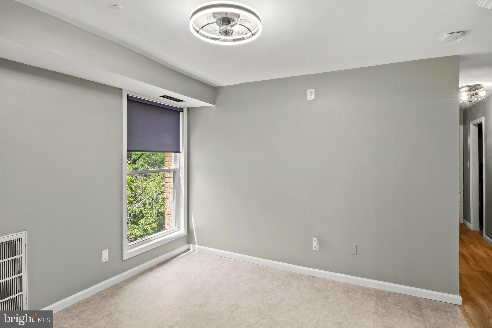 WALNUT GROVE - Residential