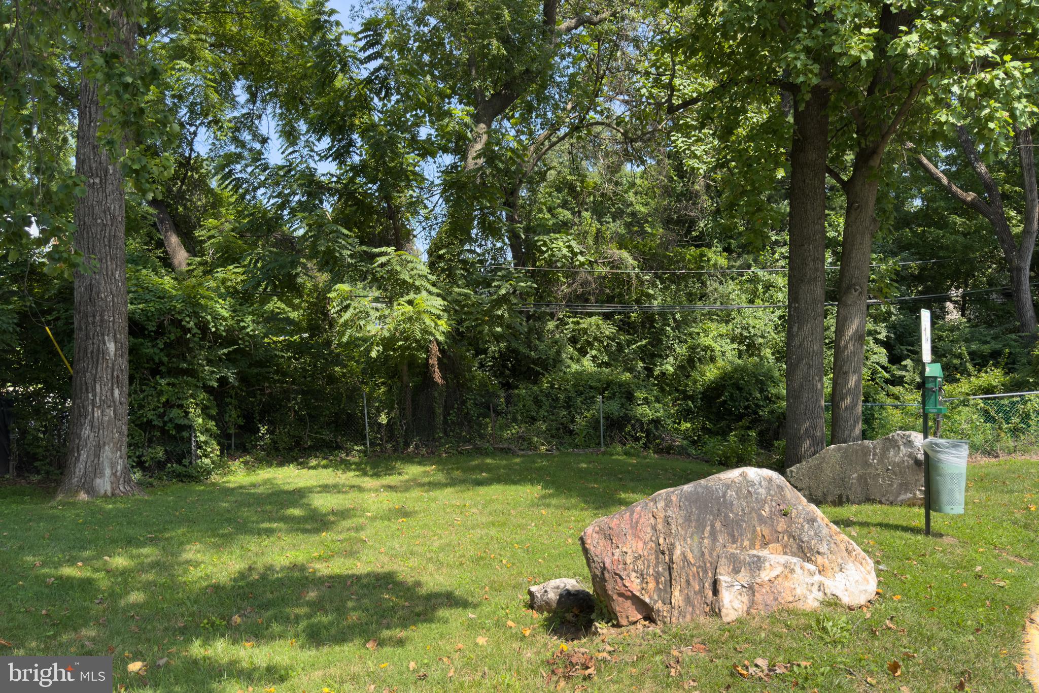 WALNUT GROVE - Residential
