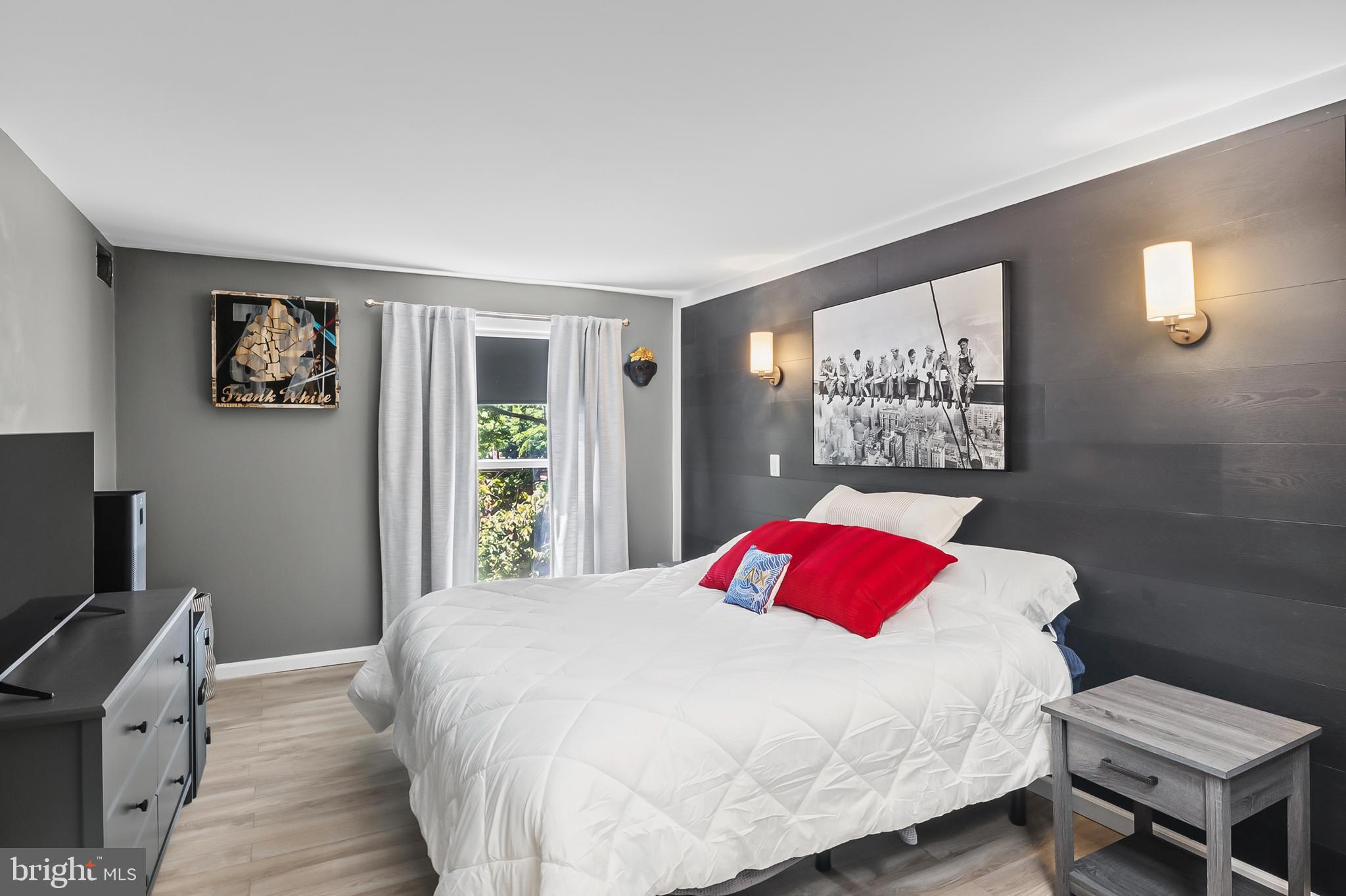 WALNUT GROVE - Residential
