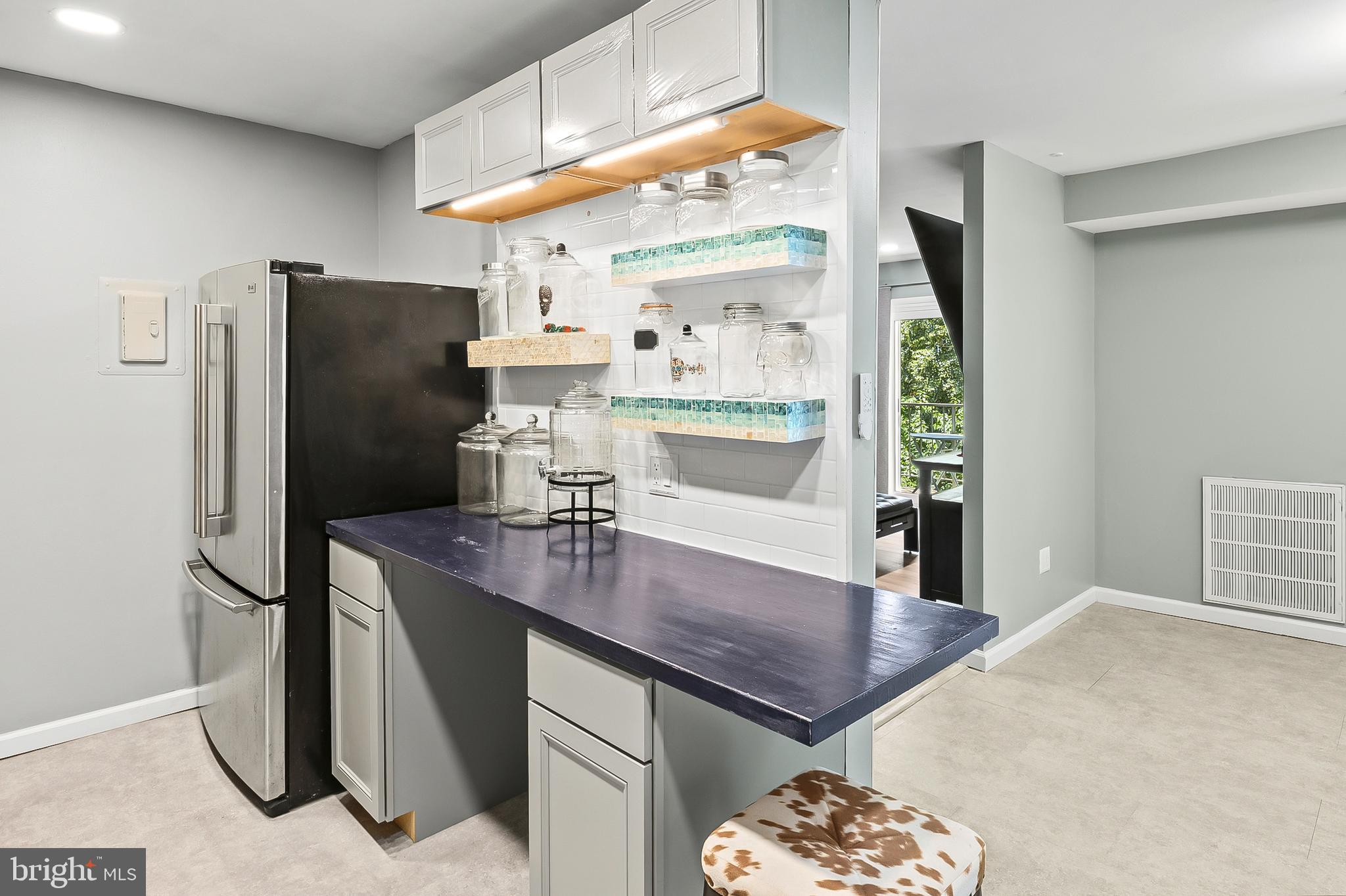 WALNUT GROVE - Residential