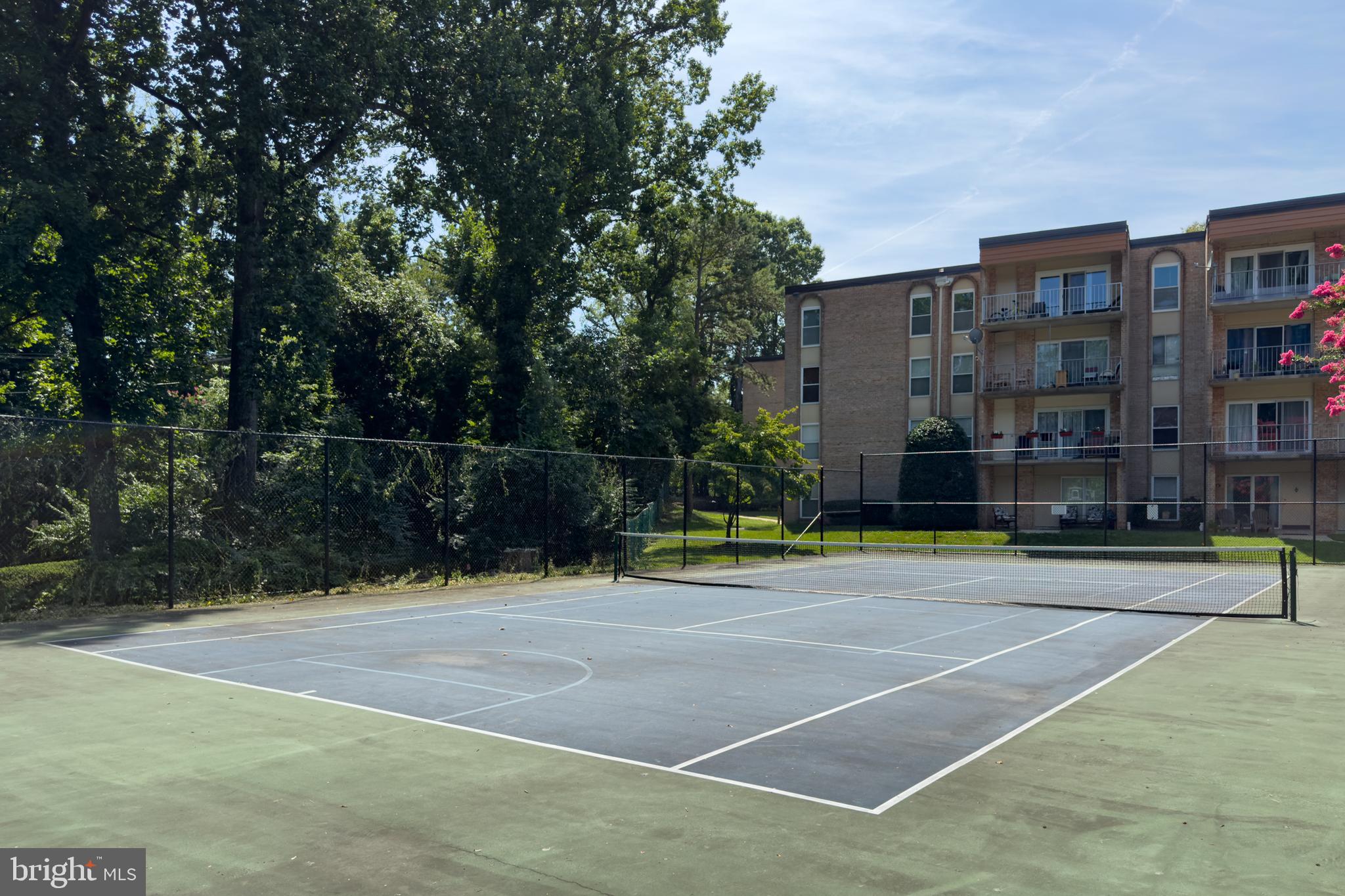 WALNUT GROVE - Residential