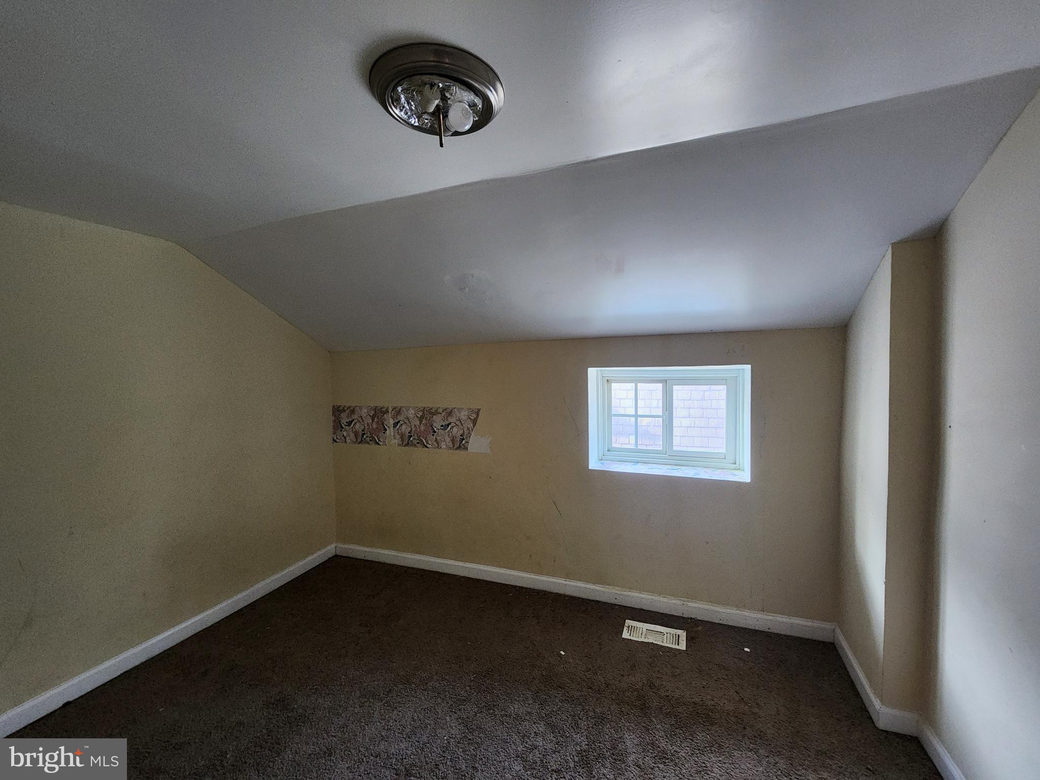 IRVINGTON - Residential
