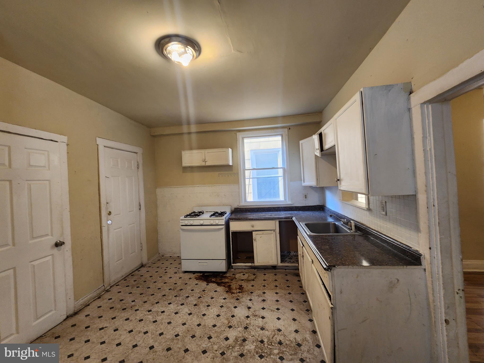 IRVINGTON - Residential