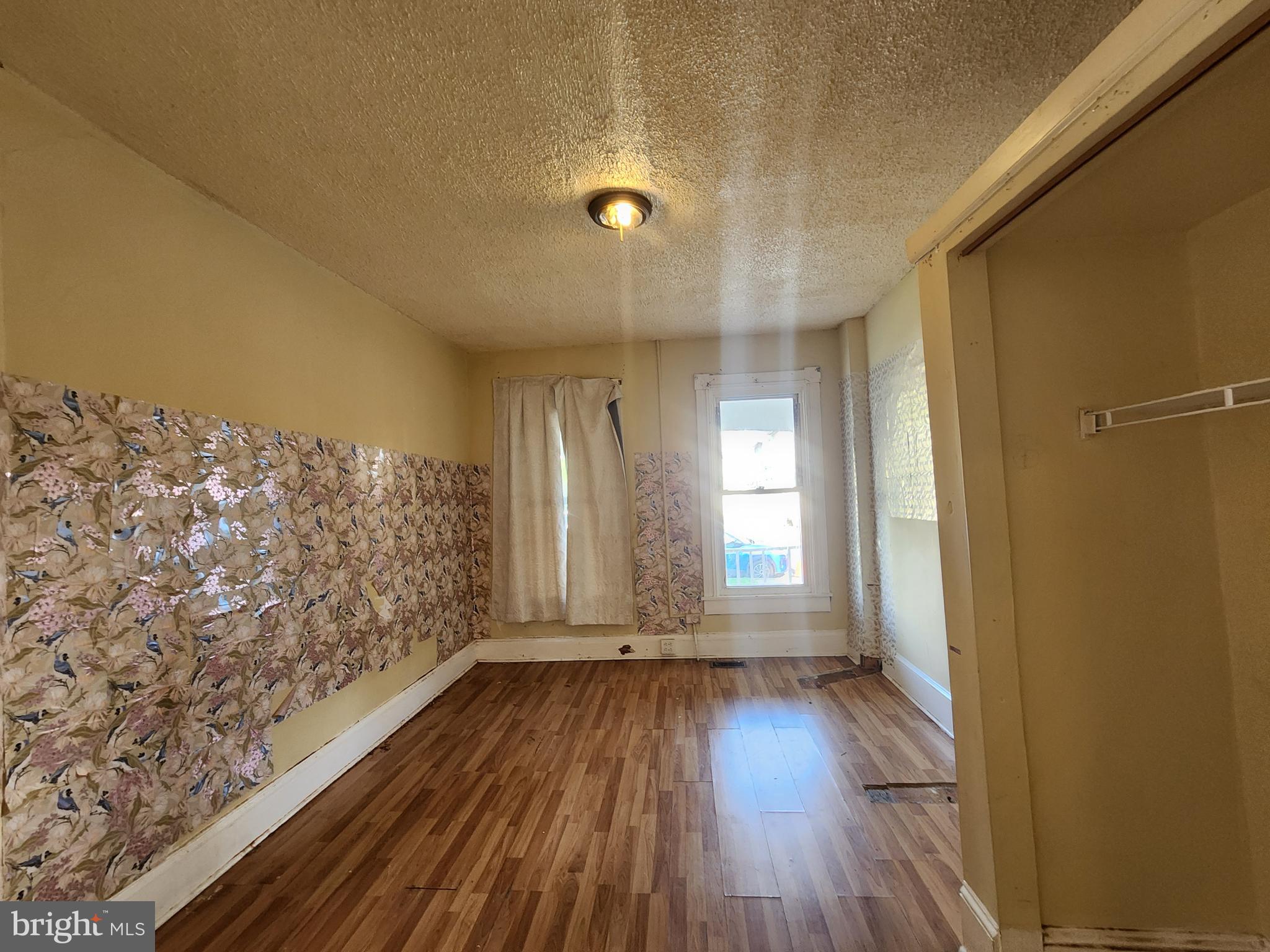 IRVINGTON - Residential