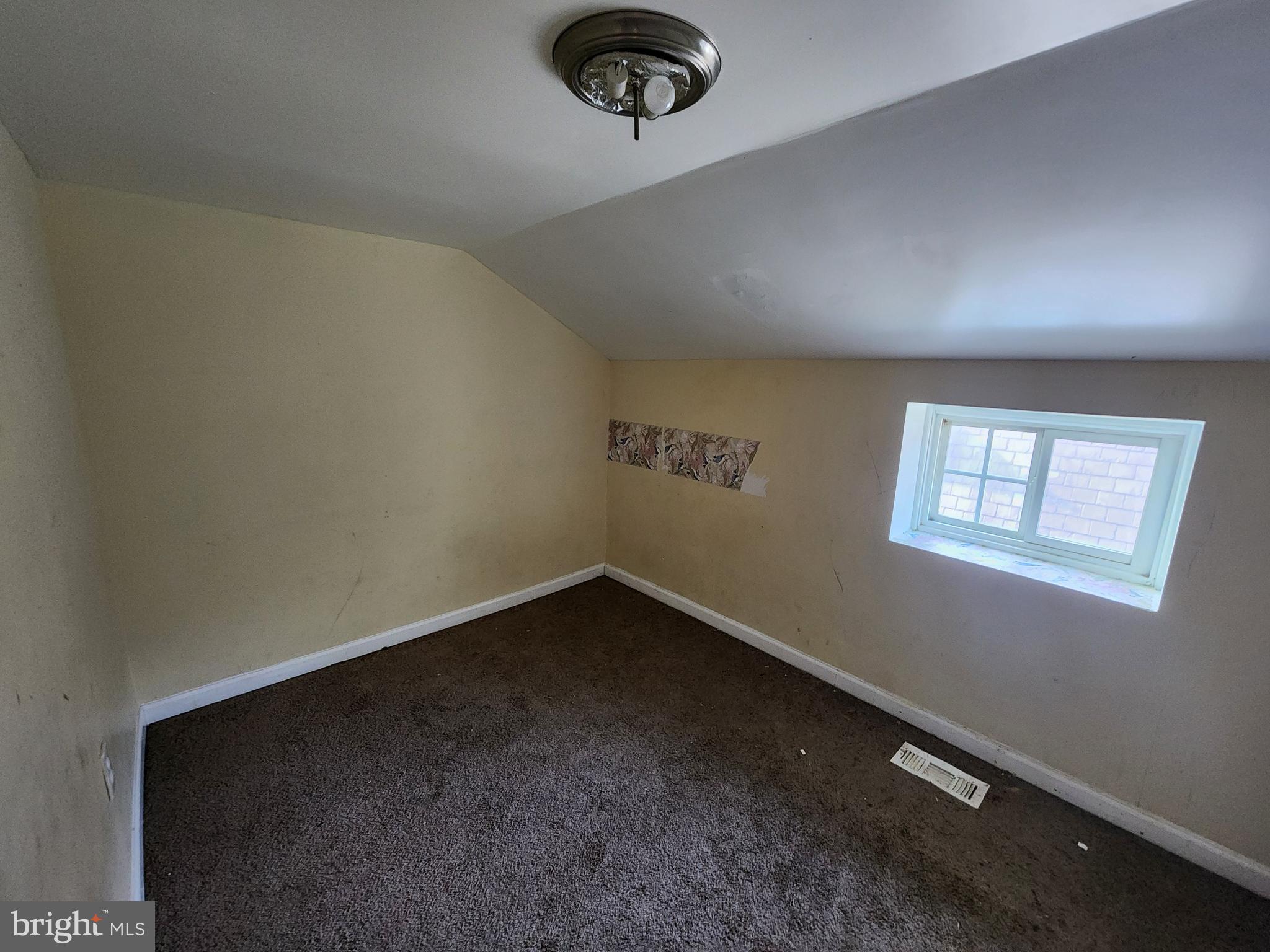 IRVINGTON - Residential
