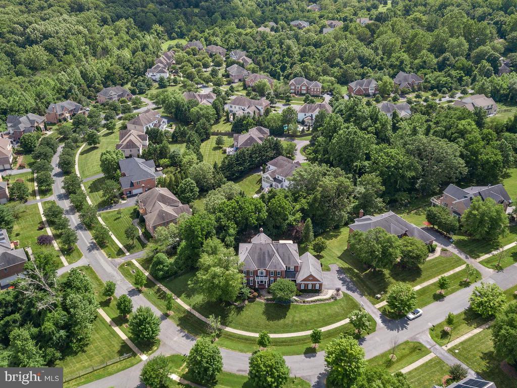 GLEN MEADOWS - Residential