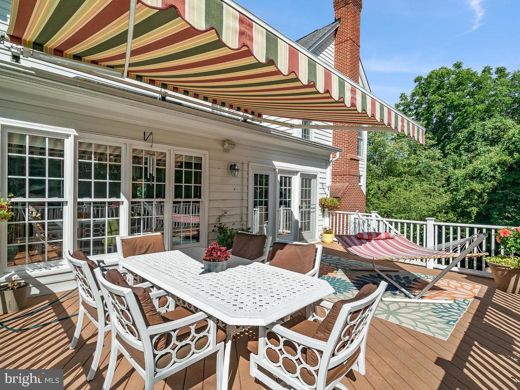 GLEN MEADOWS - Residential