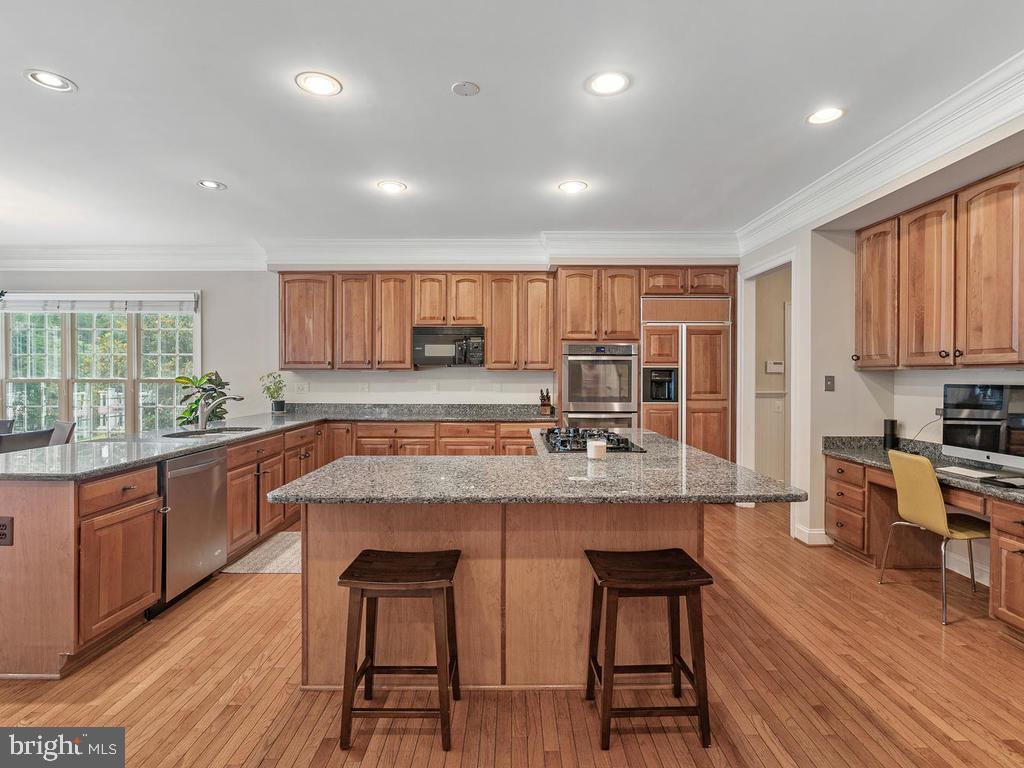 GLEN MEADOWS - Residential