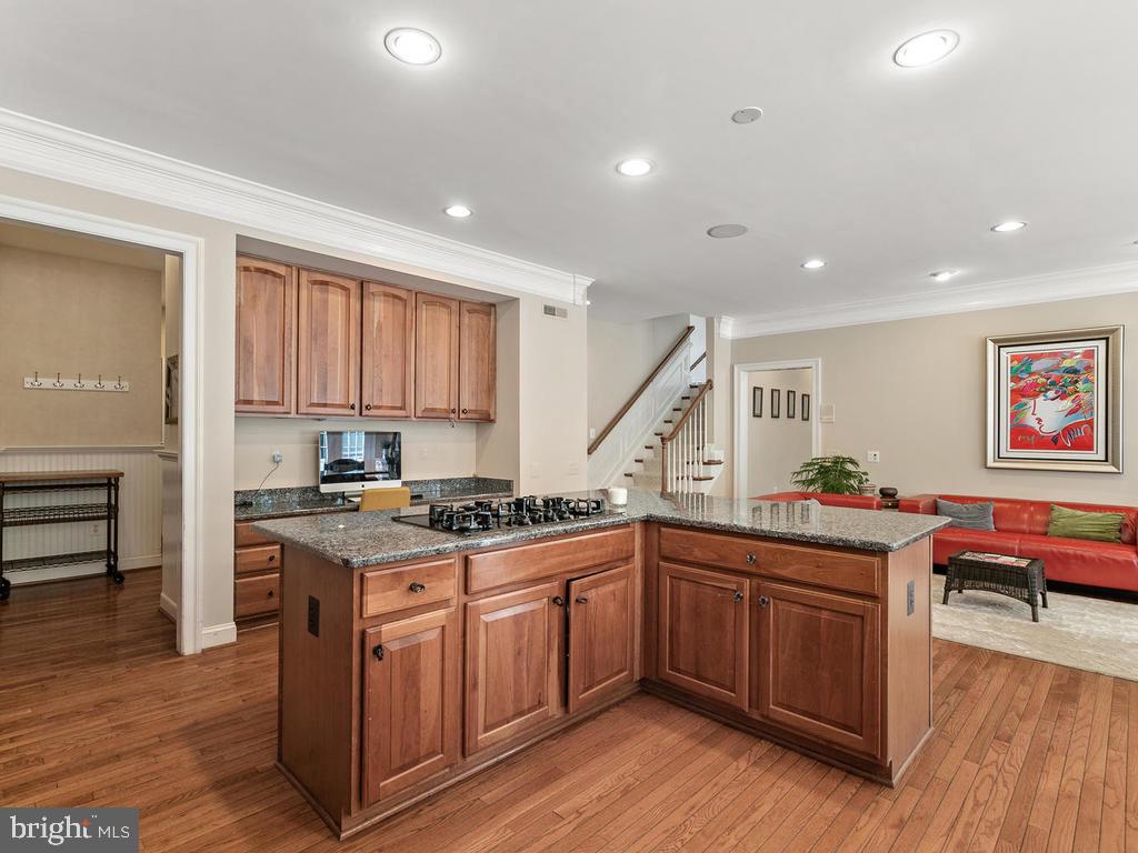 GLEN MEADOWS - Residential