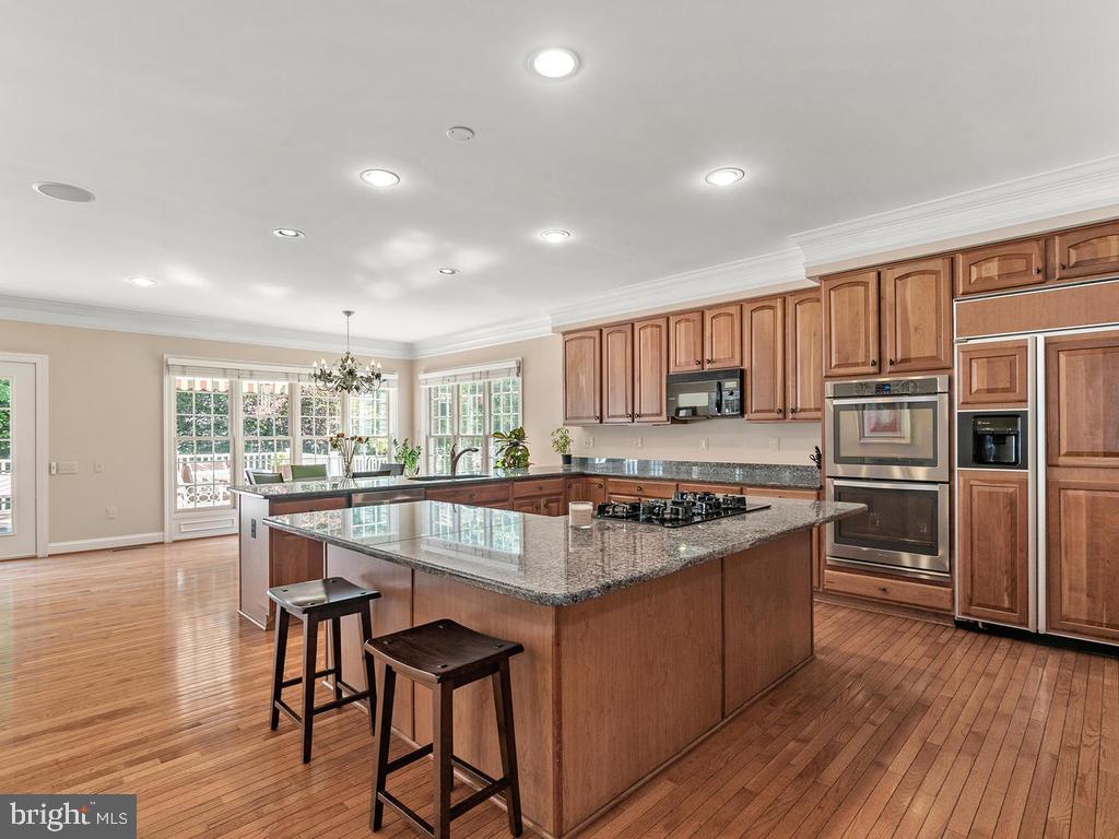GLEN MEADOWS - Residential