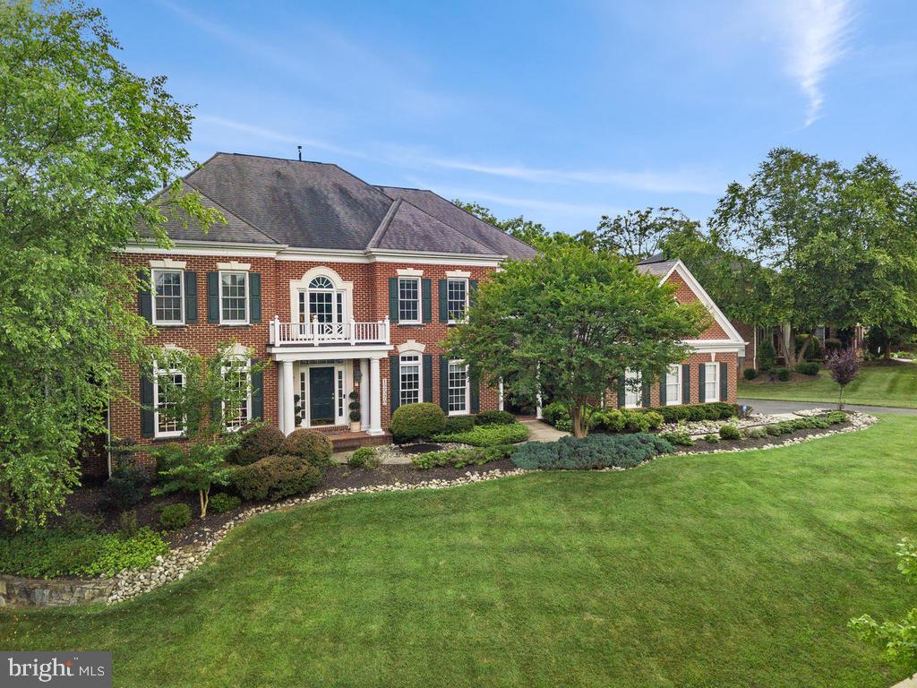 GLEN MEADOWS - Residential