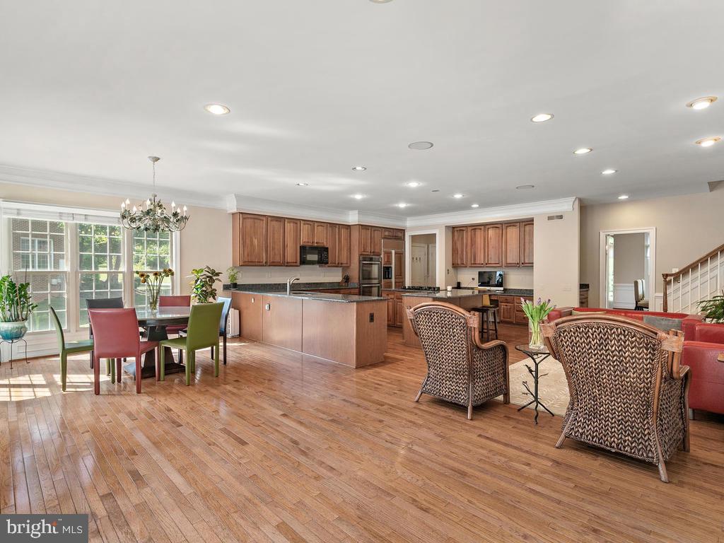 GLEN MEADOWS - Residential