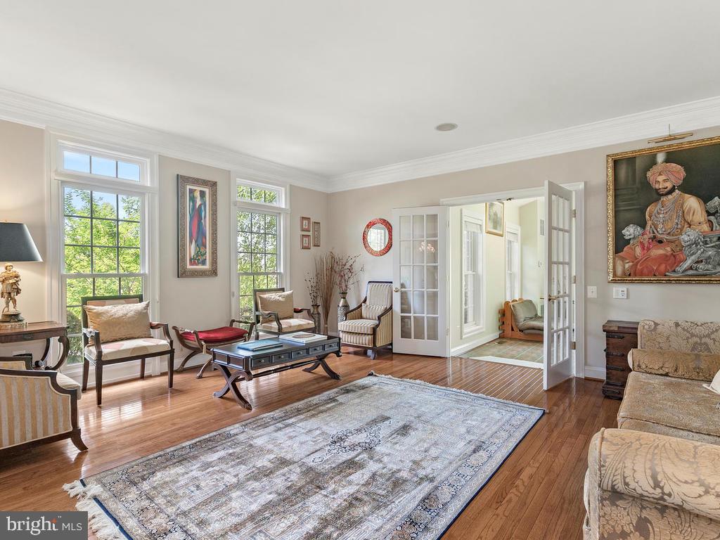 GLEN MEADOWS - Residential