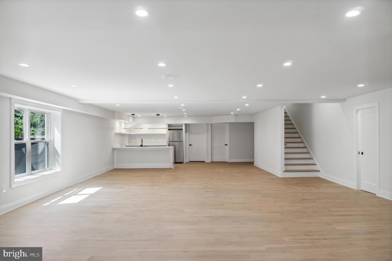 PIMMIT HILLS - Residential