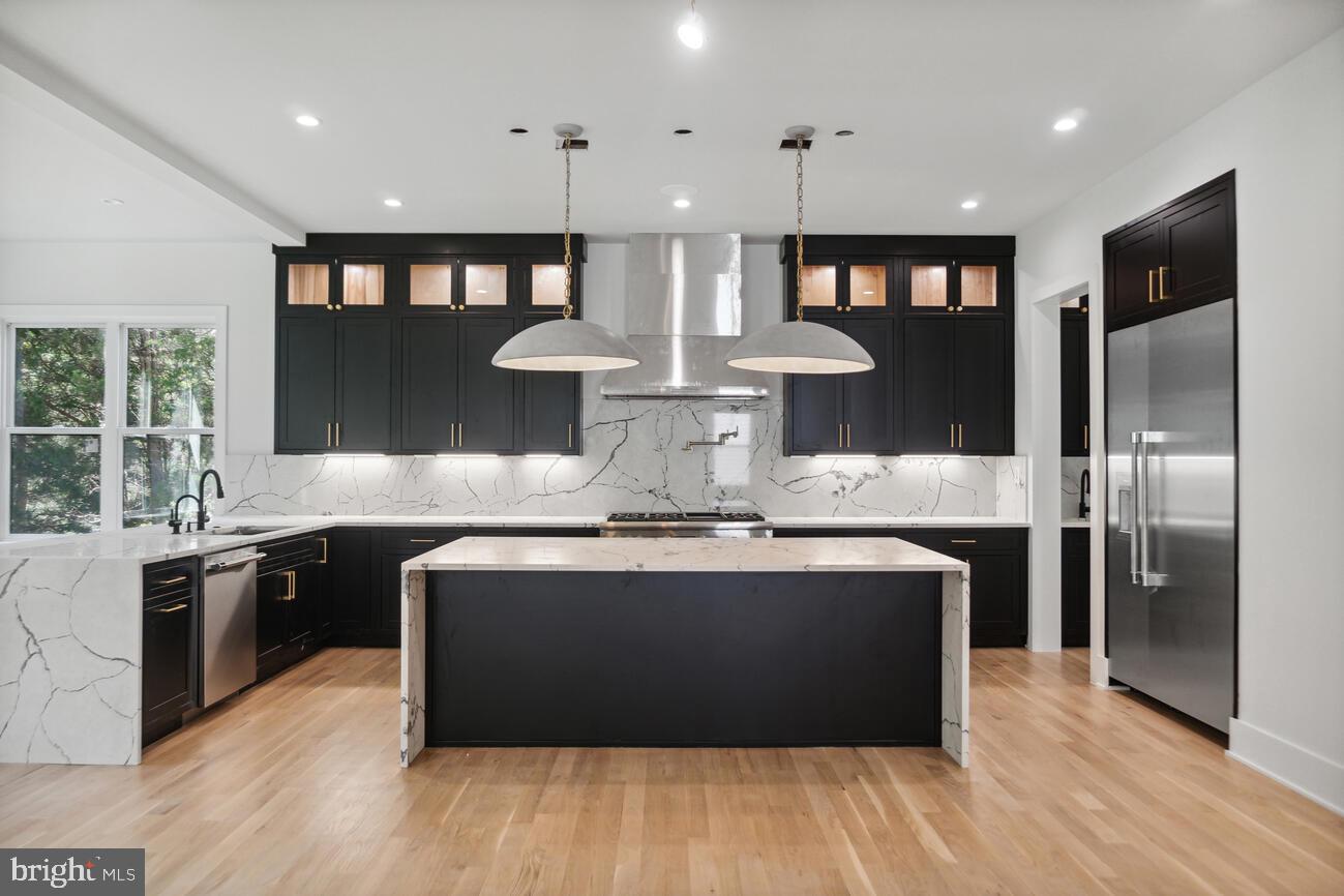 PIMMIT HILLS - Residential