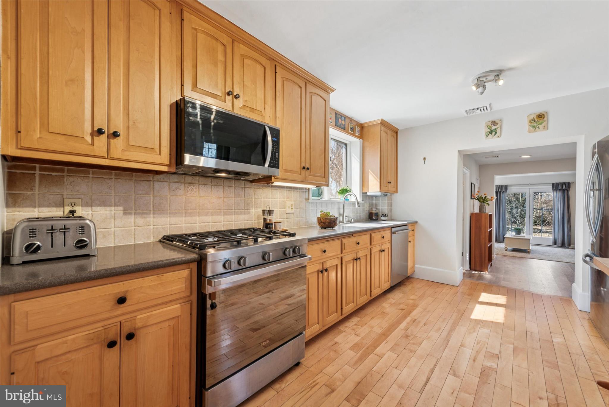 DEEPDALE - Residential