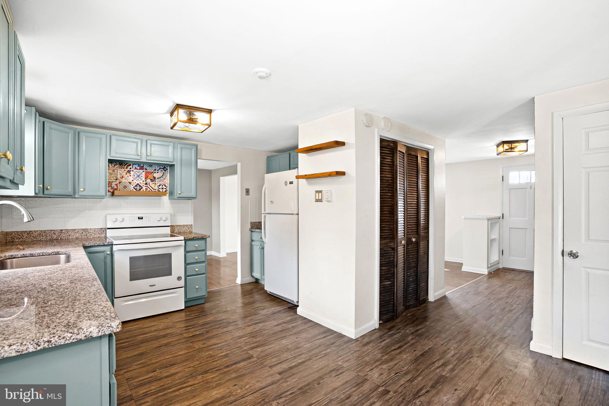 BRIARWOOD - Residential