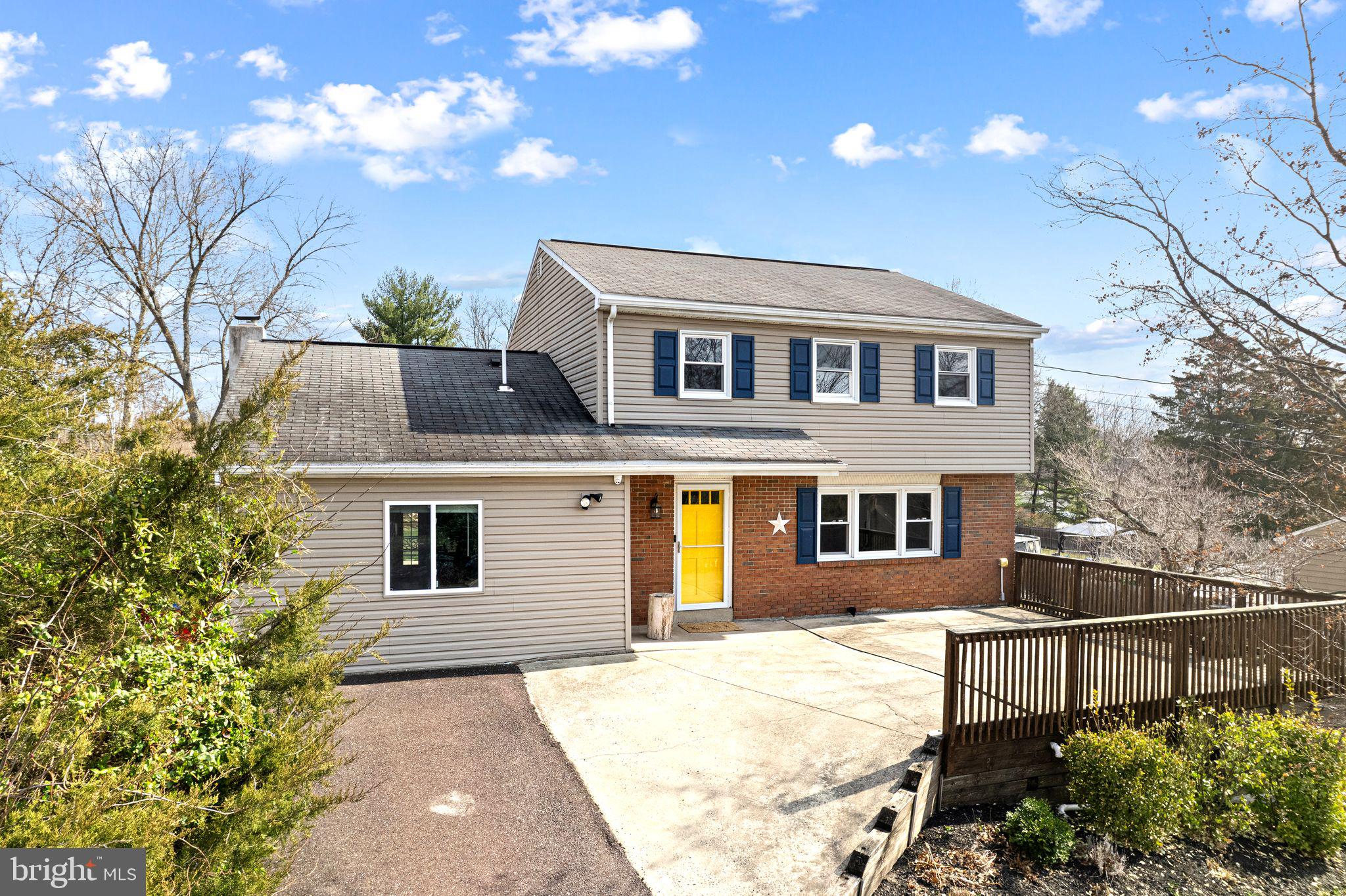 BRIARWOOD - Residential