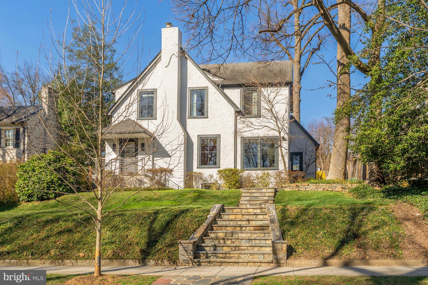 WESLEY HEIGHTS - Residential