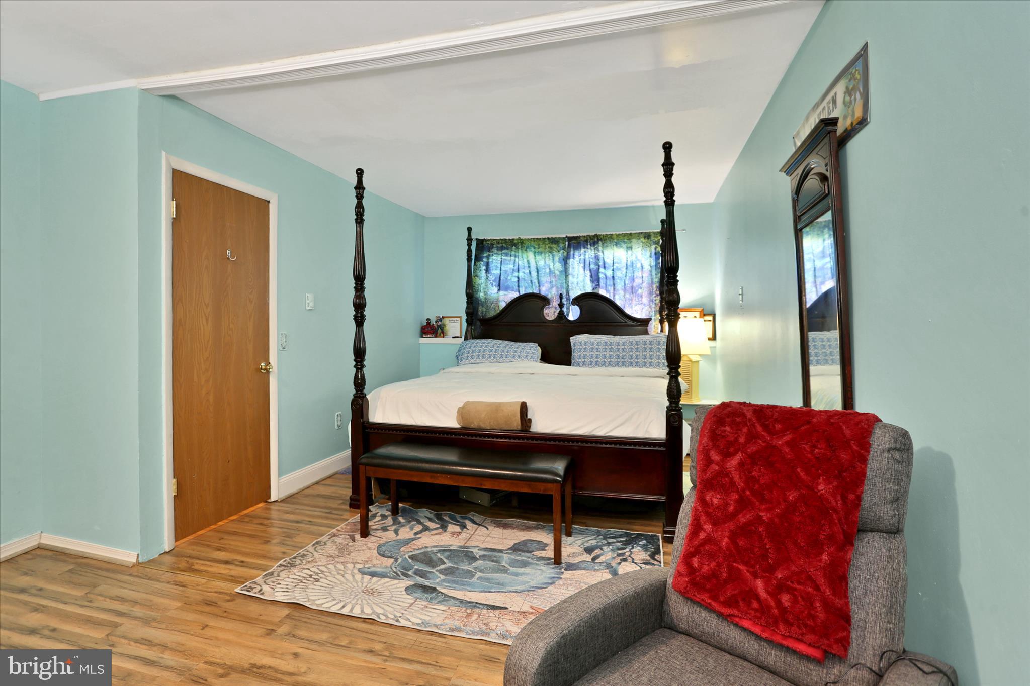 SUNRISE ACRES - Residential