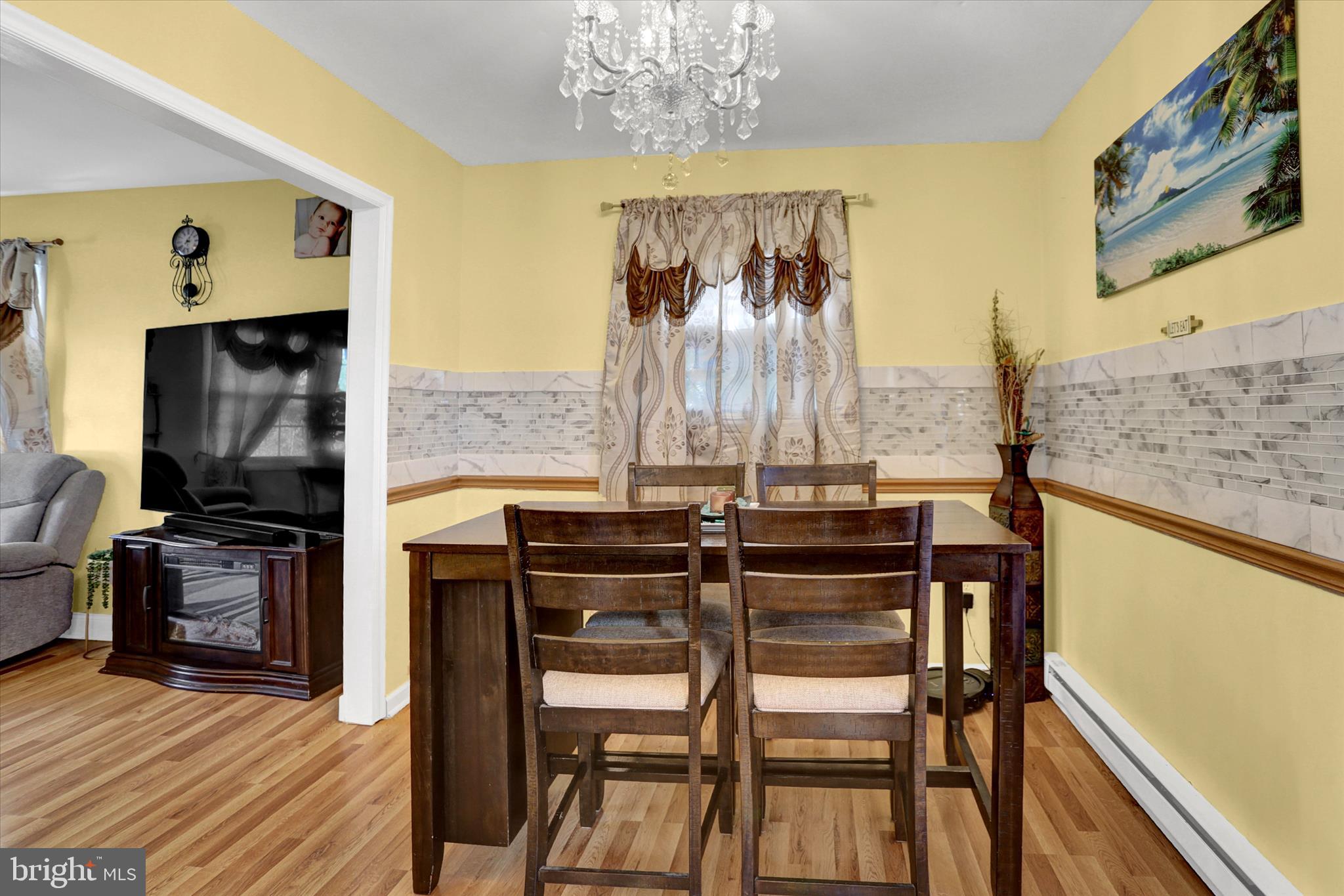 SUNRISE ACRES - Residential