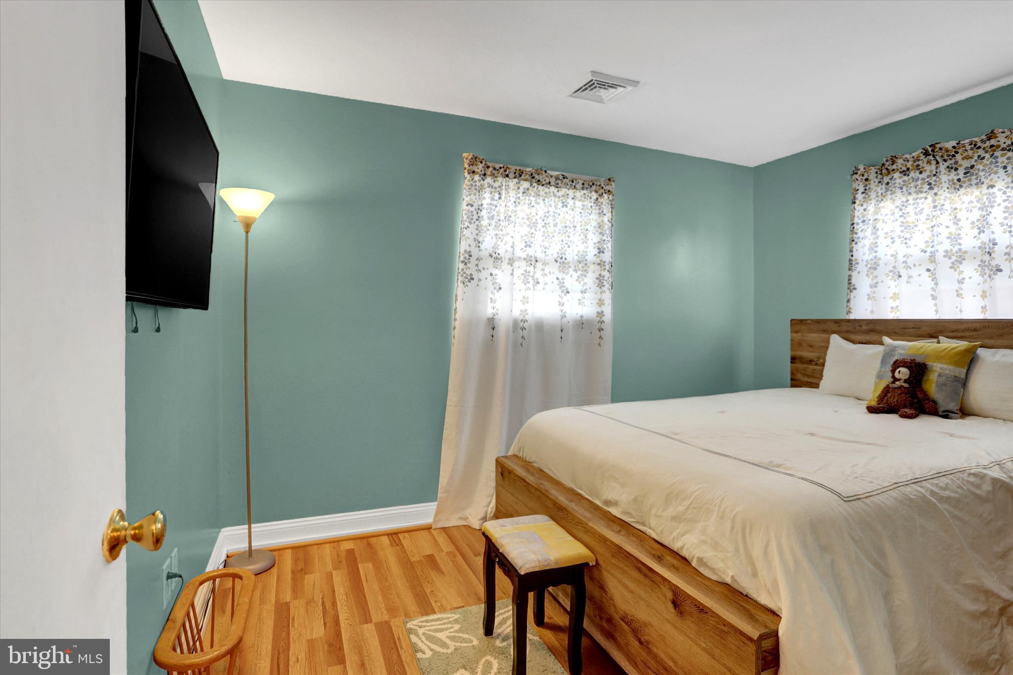 SUNRISE ACRES - Residential