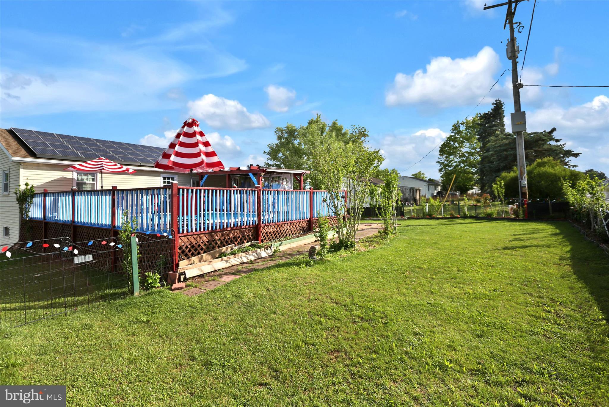 SUNRISE ACRES - Residential