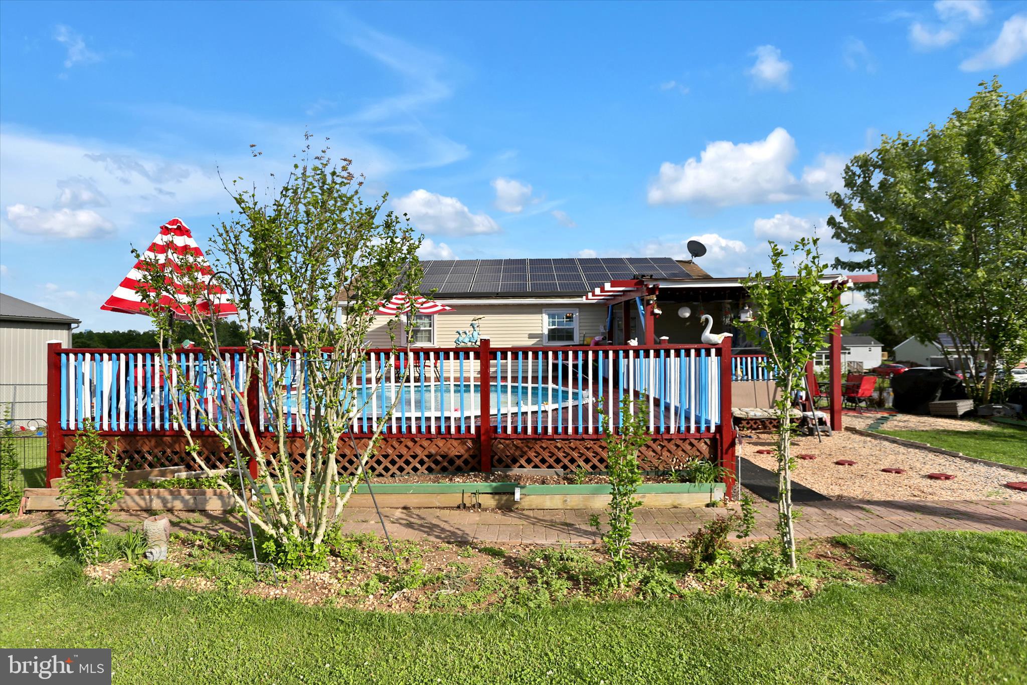 SUNRISE ACRES - Residential