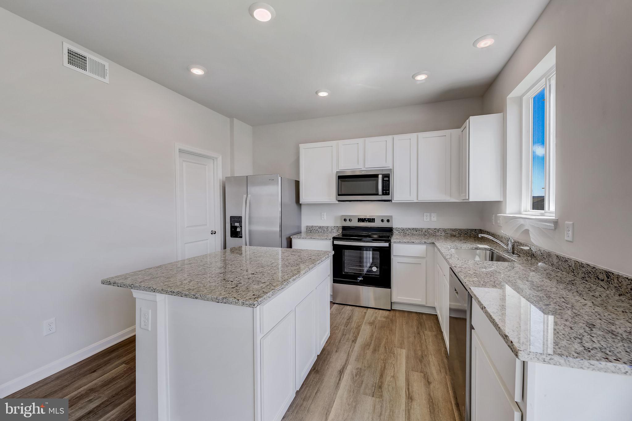 RIDGELY'S RESERVE - Residential