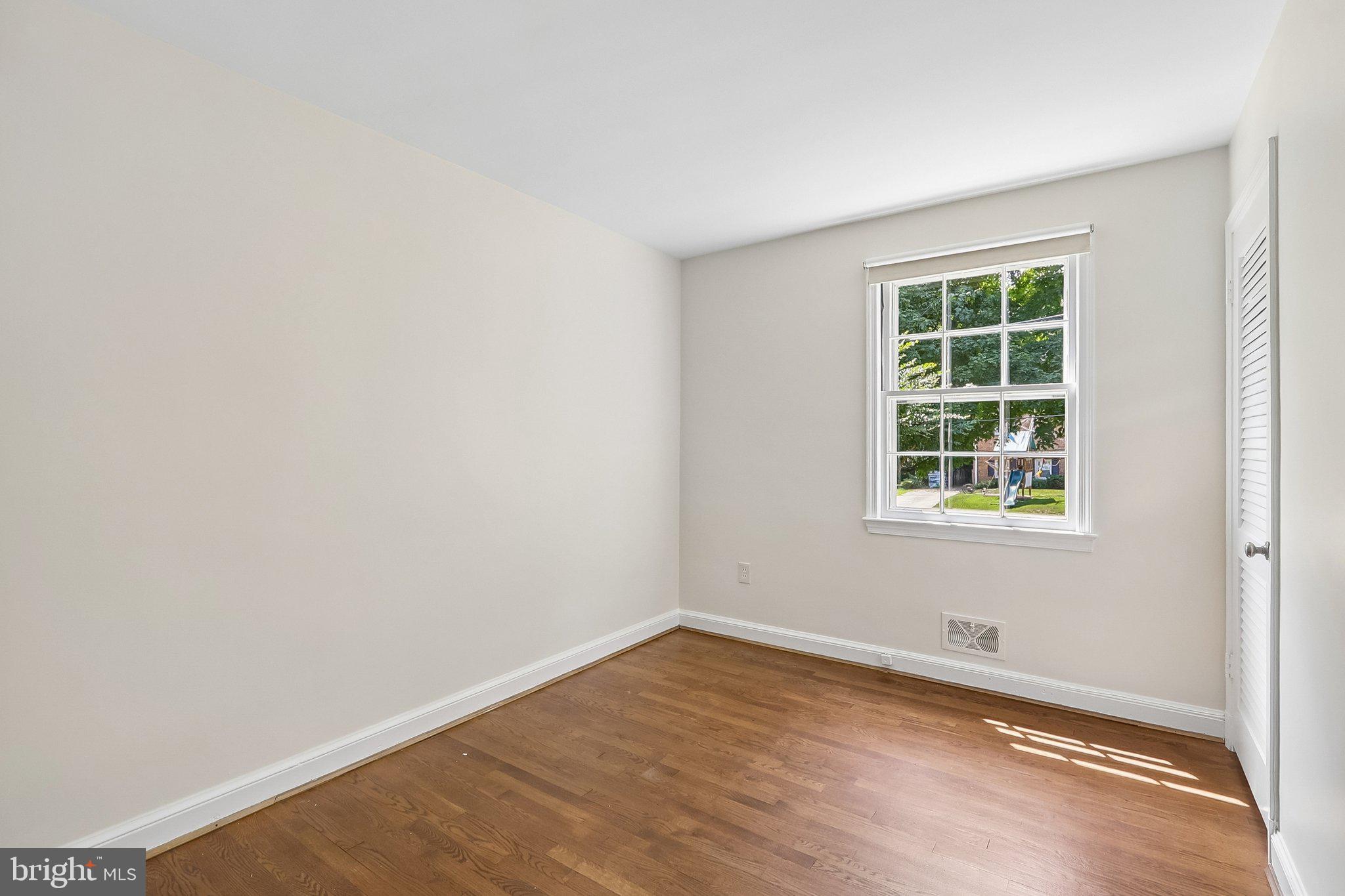 SPRINGFIELD - Residential