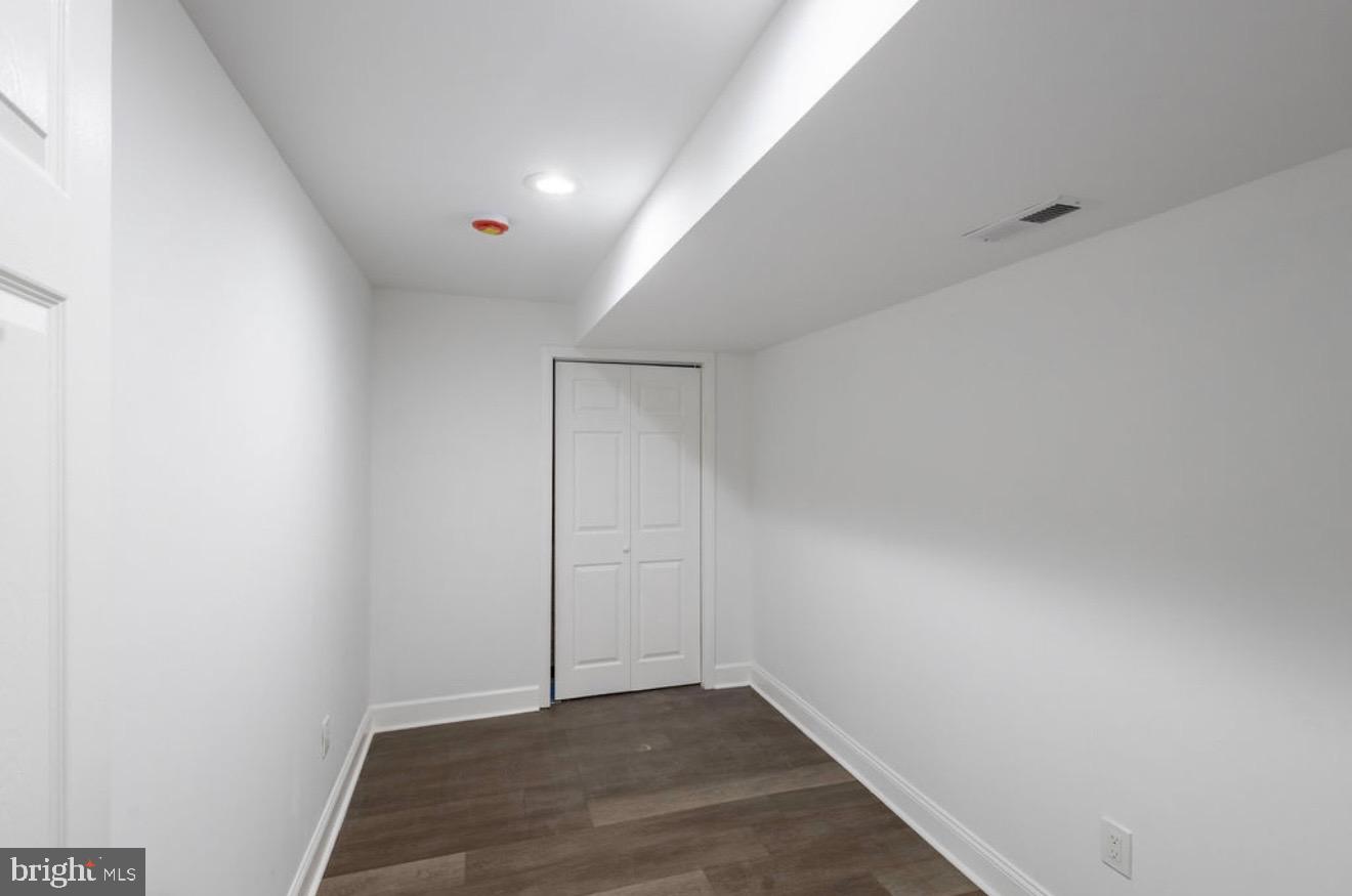 BROOKLYN PARK - Residential