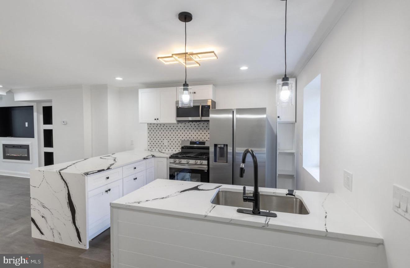BROOKLYN PARK - Residential