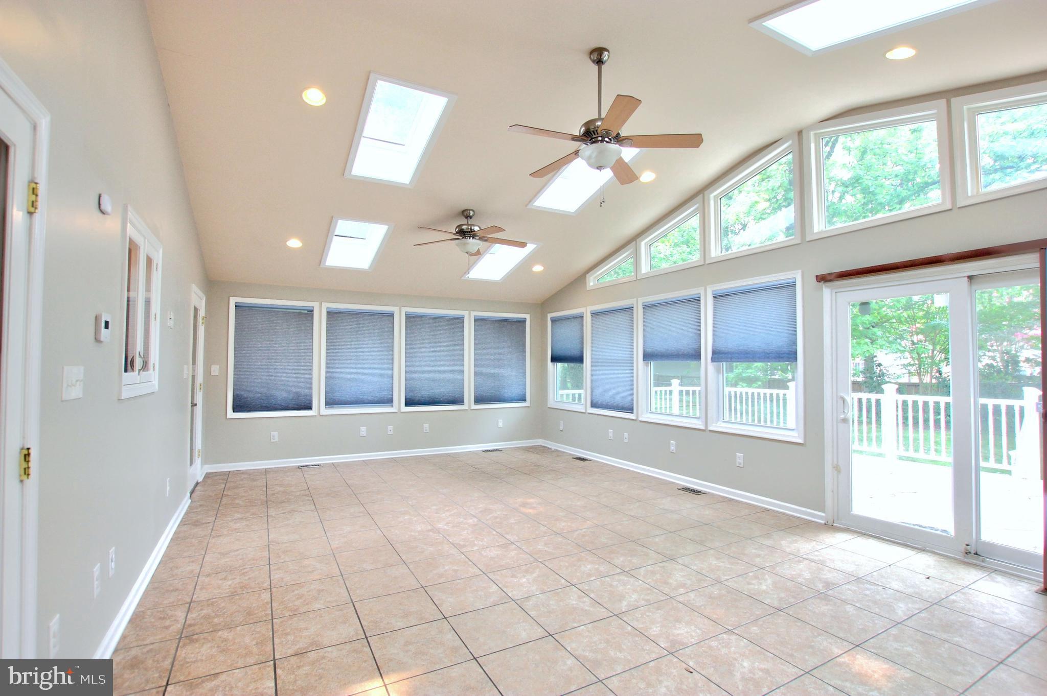 WETHERSFIELD - Residential