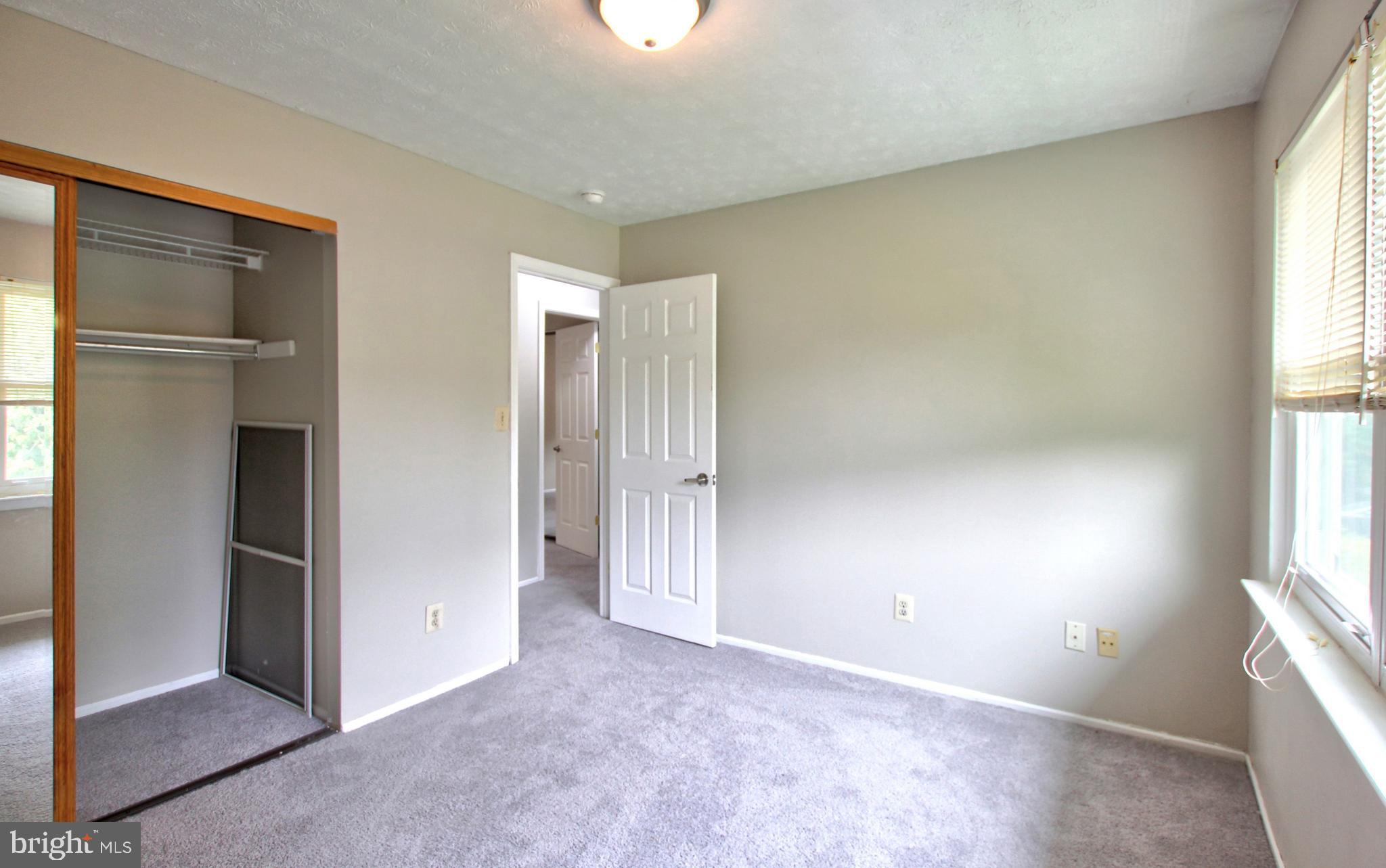WETHERSFIELD - Residential