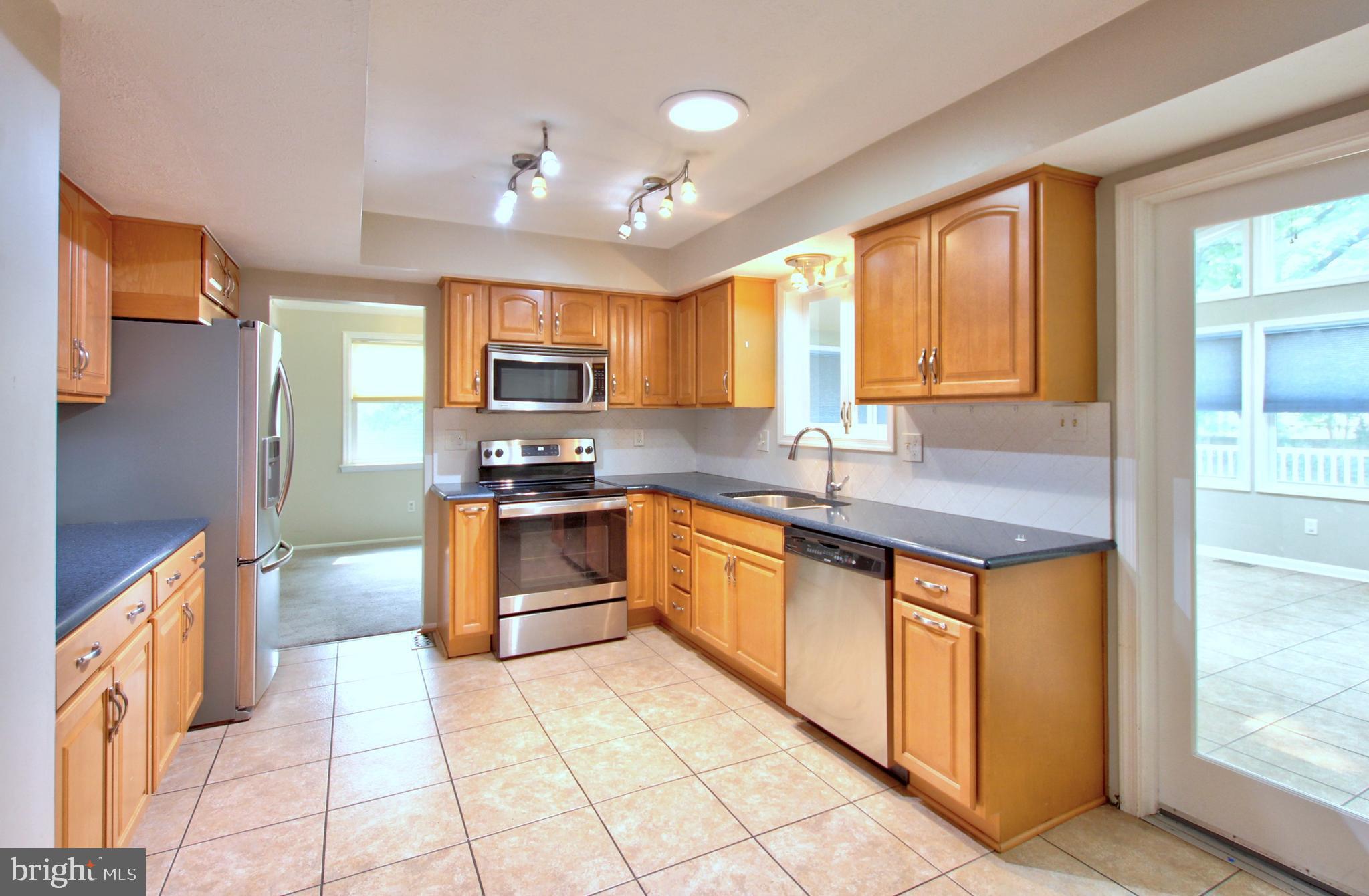 WETHERSFIELD - Residential