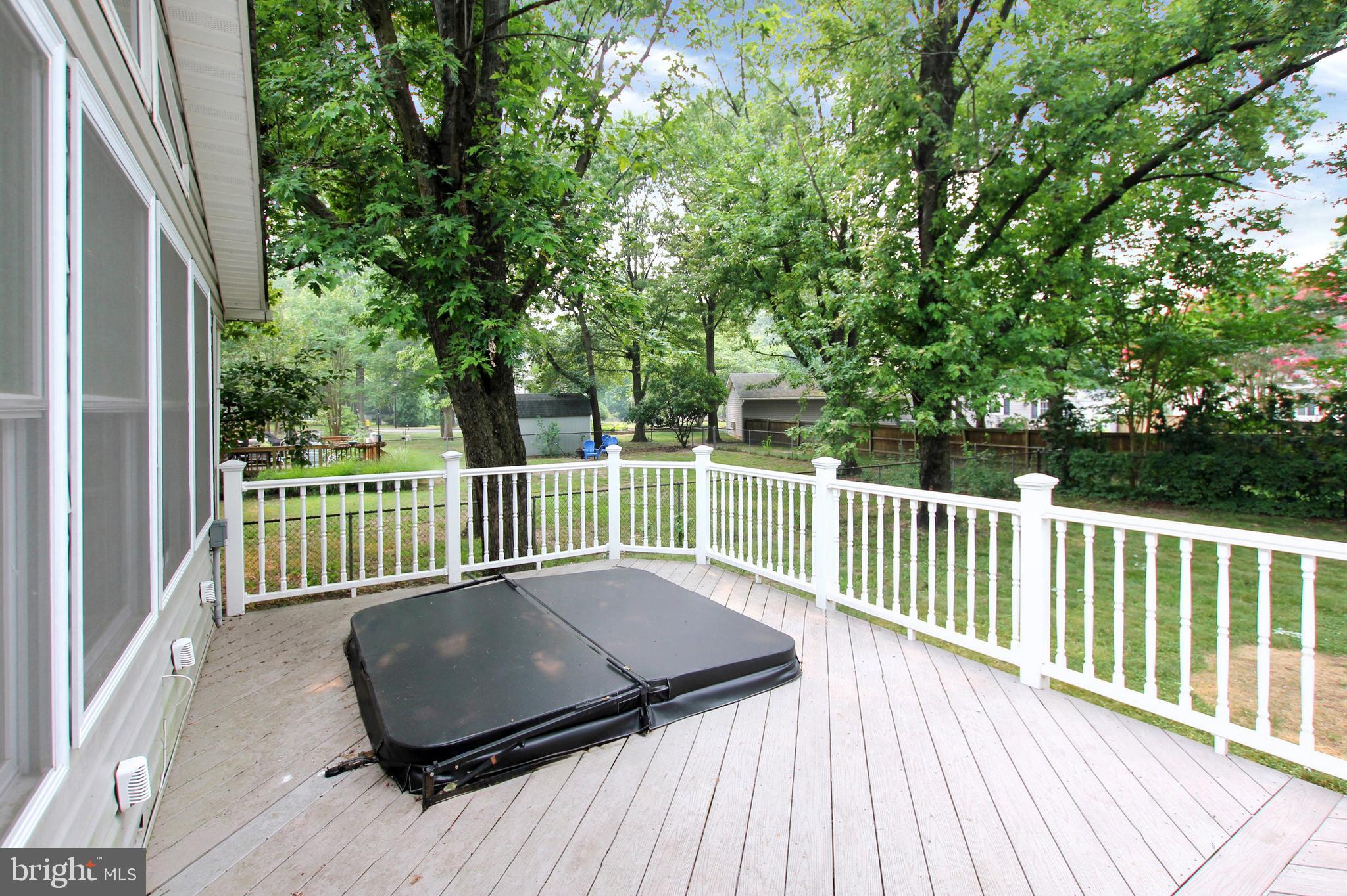 WETHERSFIELD - Residential