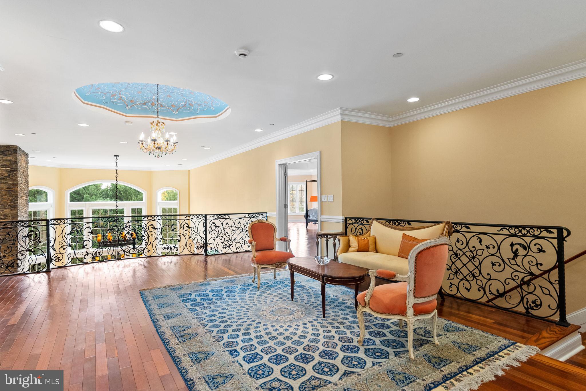LONE OAK - Residential