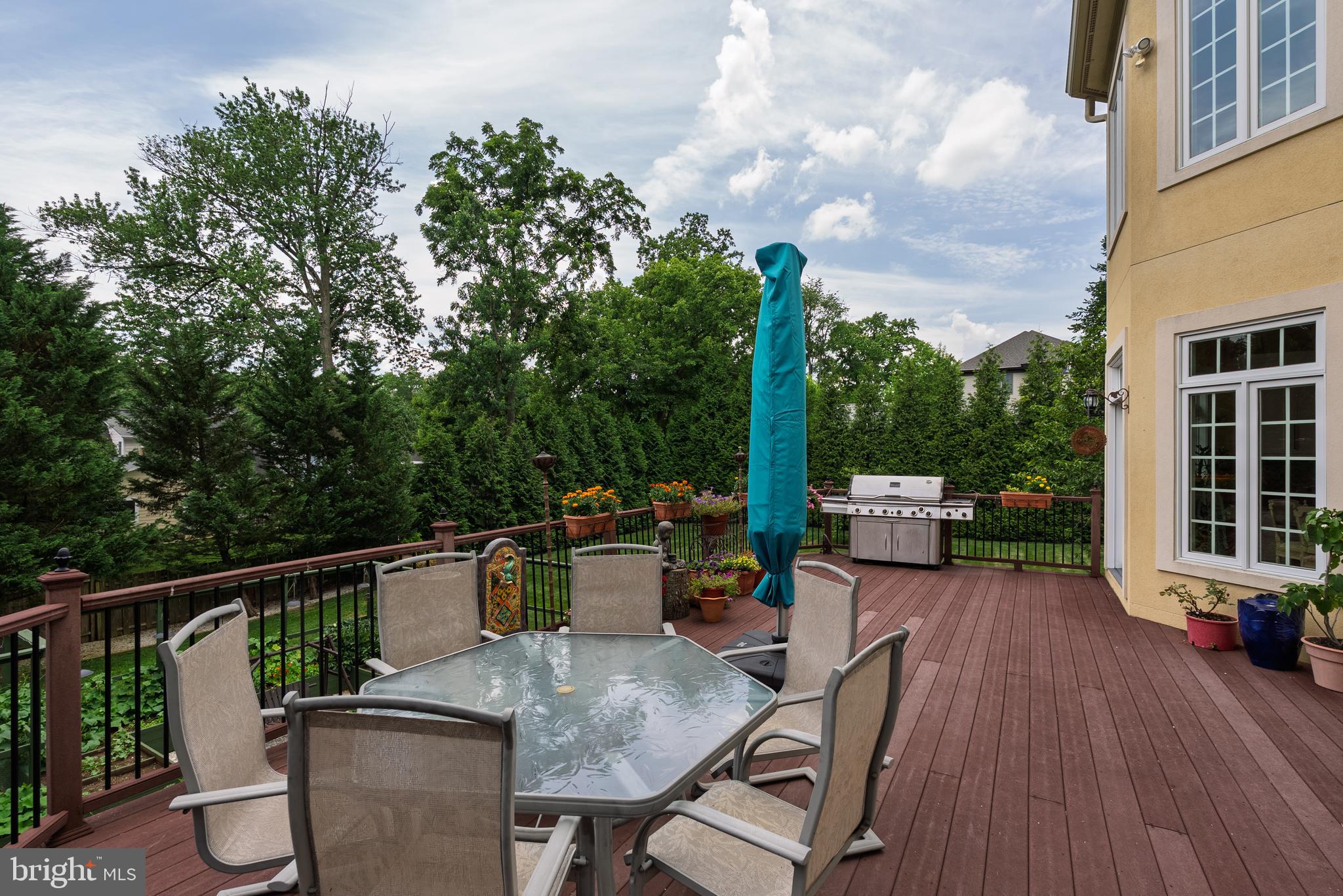 LONE OAK - Residential