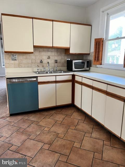 WILMAR PARK - Residential Lease