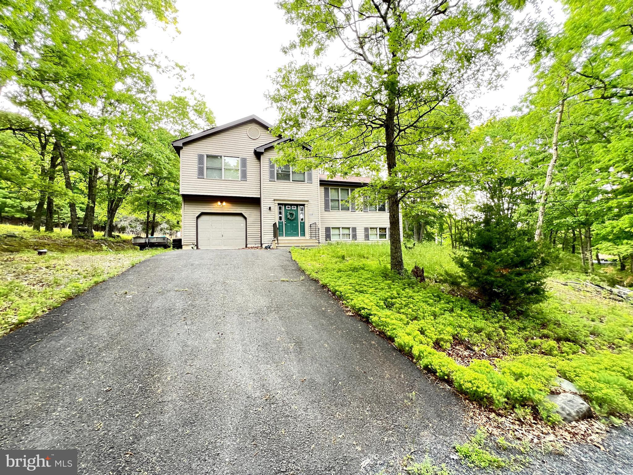 POCONO MTN LK EST PIKE CO - Residential