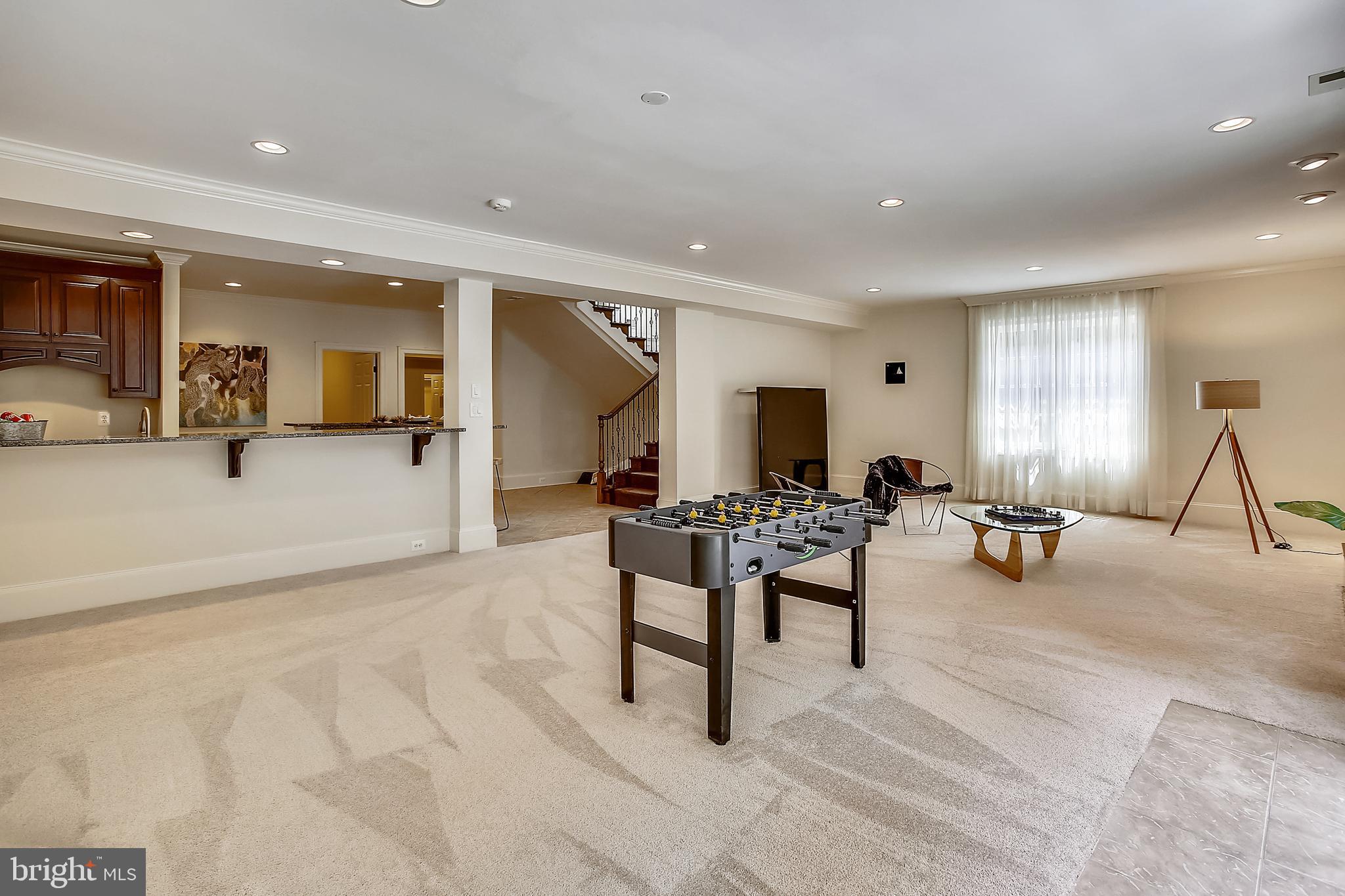 INGLESIDE - Residential