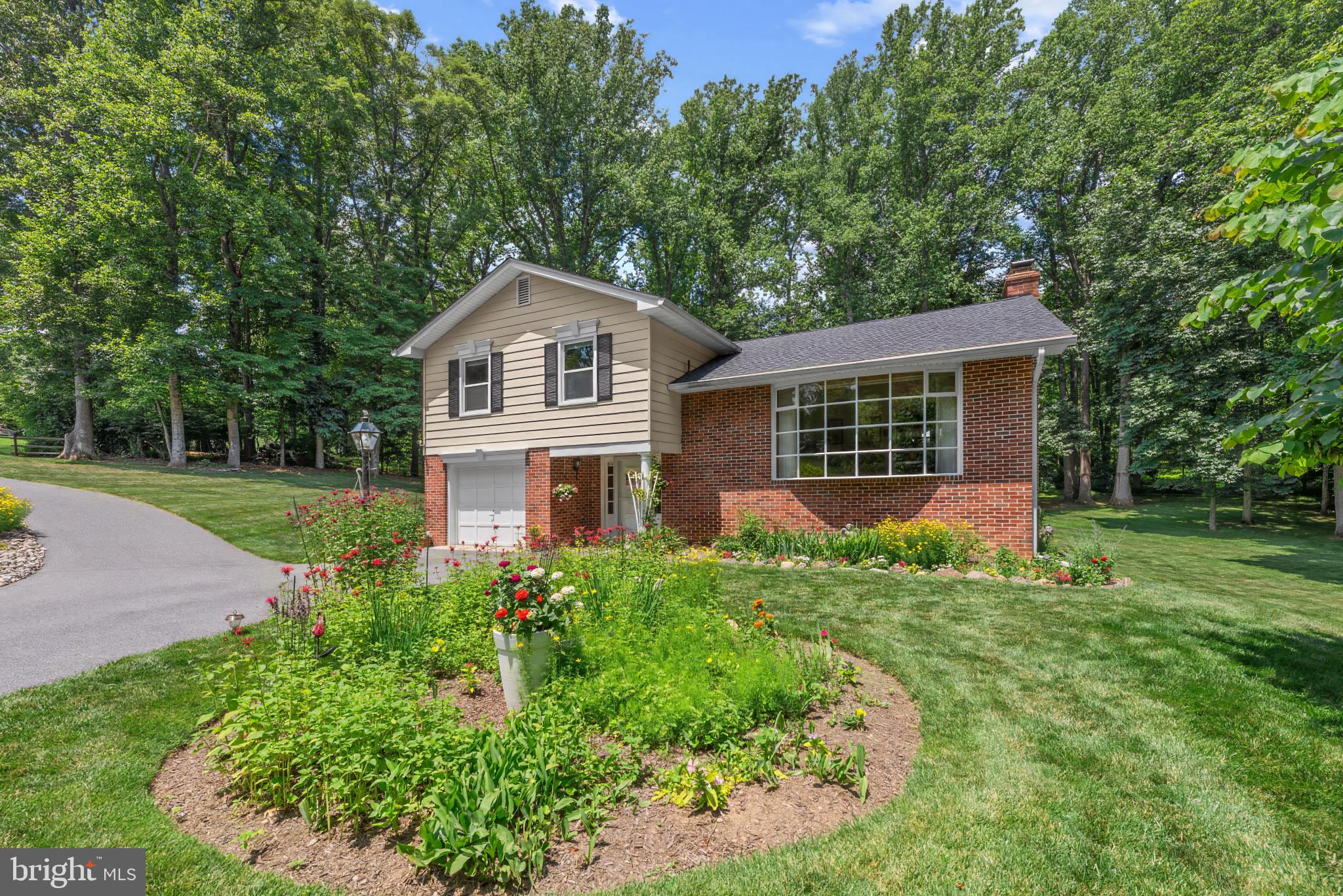 ELDERSBURG - Residential