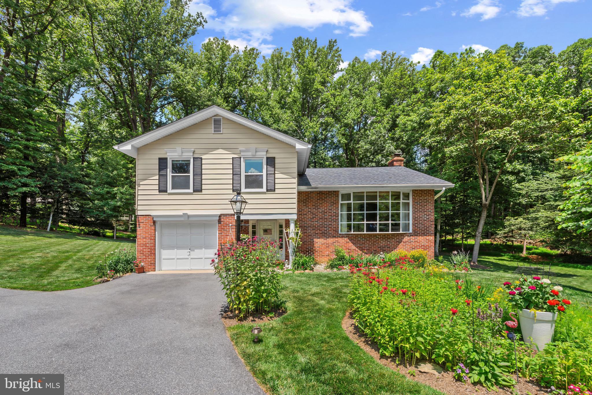 ELDERSBURG - Residential